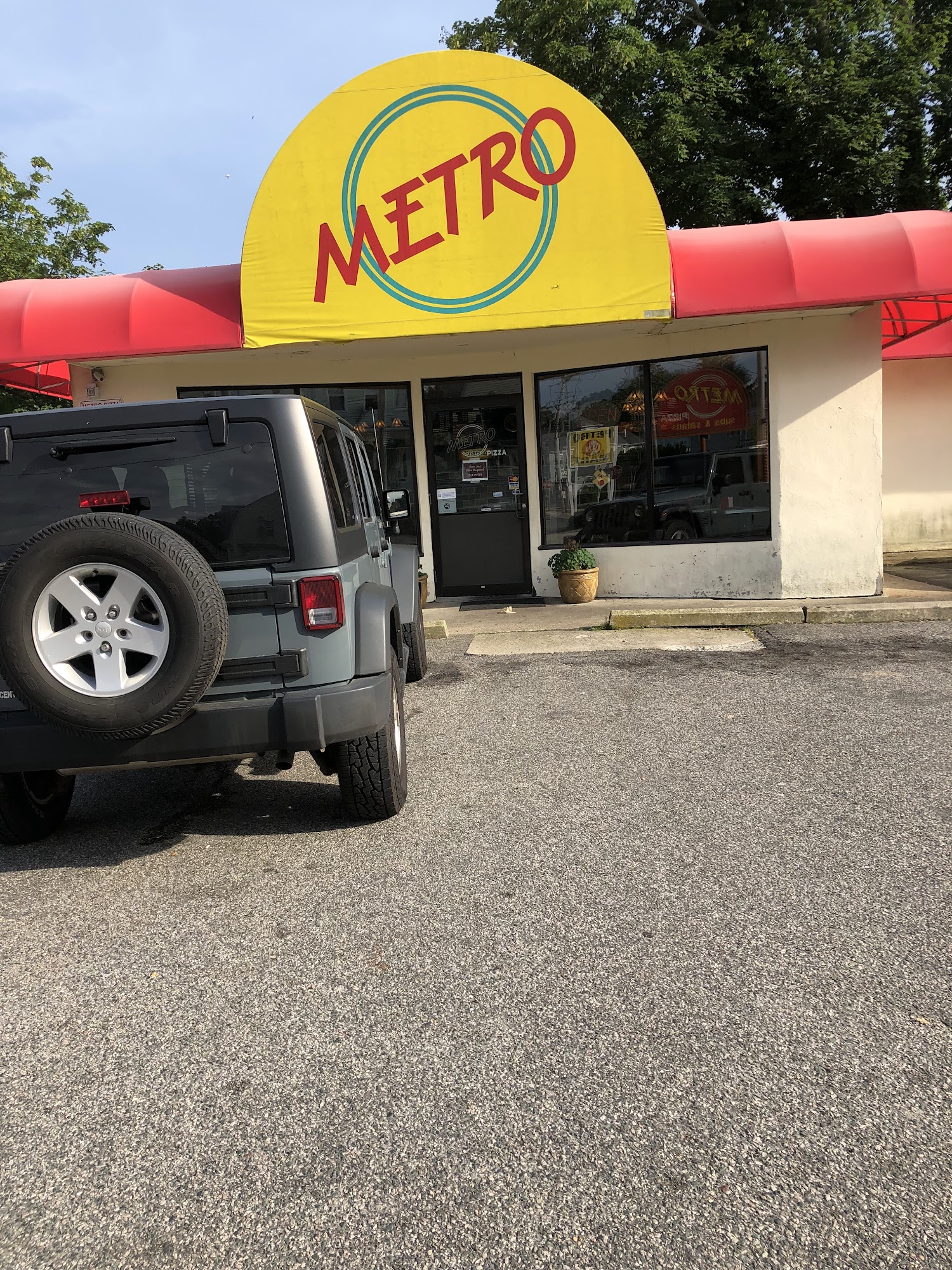 Metro Pizza