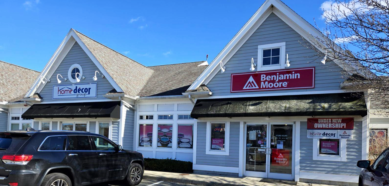 White Street Paint & Wallpaper