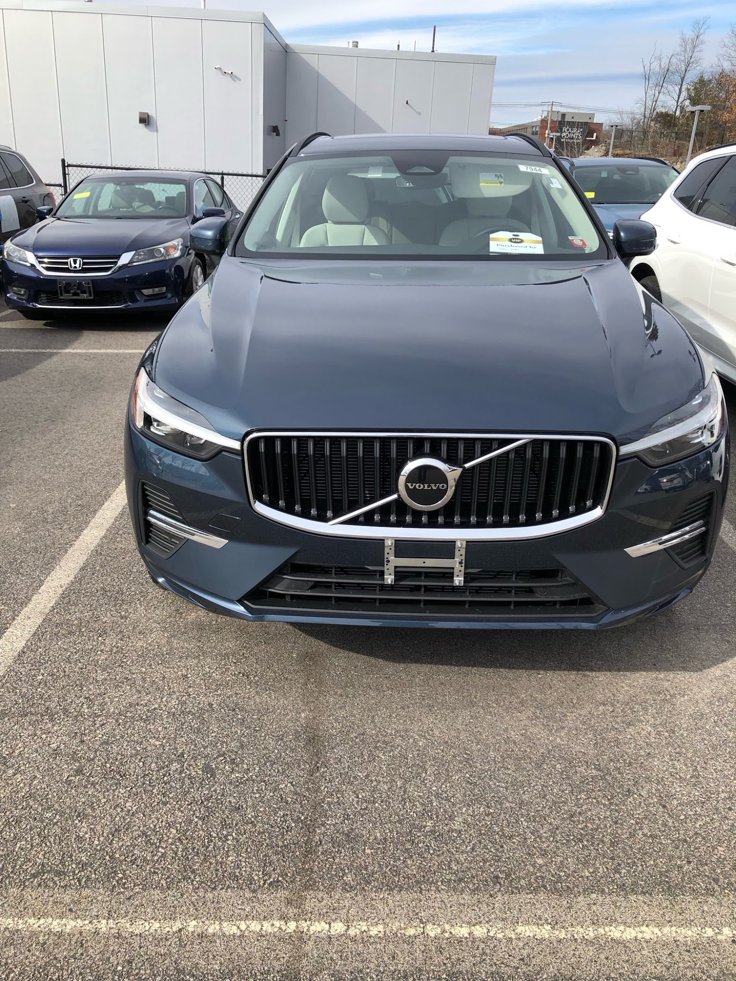 Herb Chambers Volvo Cars of Norwood Service Center