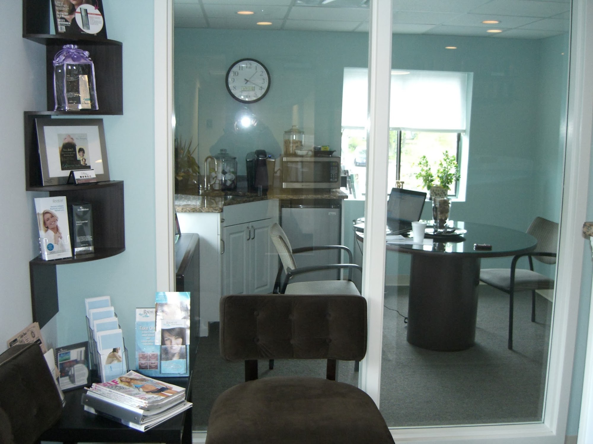 Excel Laser Skin Clinic 435 Columbian St #5, South Weymouth Massachusetts 02190