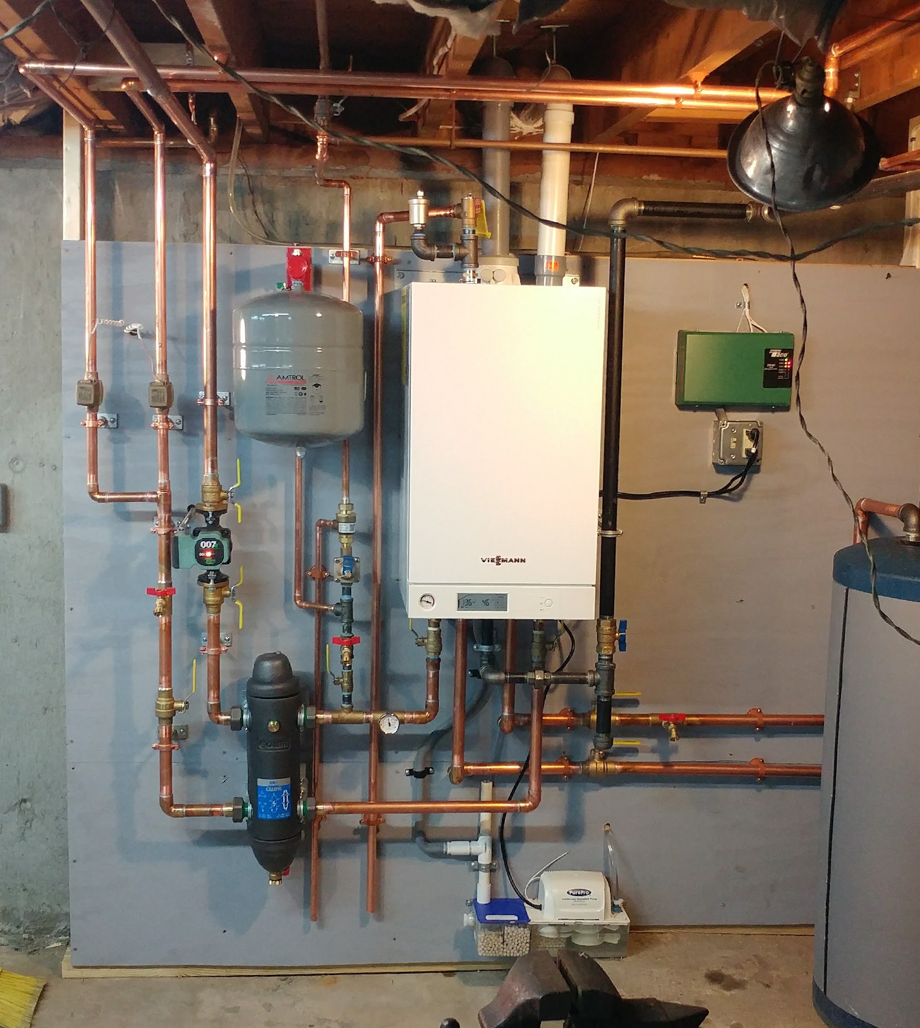 Icee Hott Heating and Cooling Solutions LLC