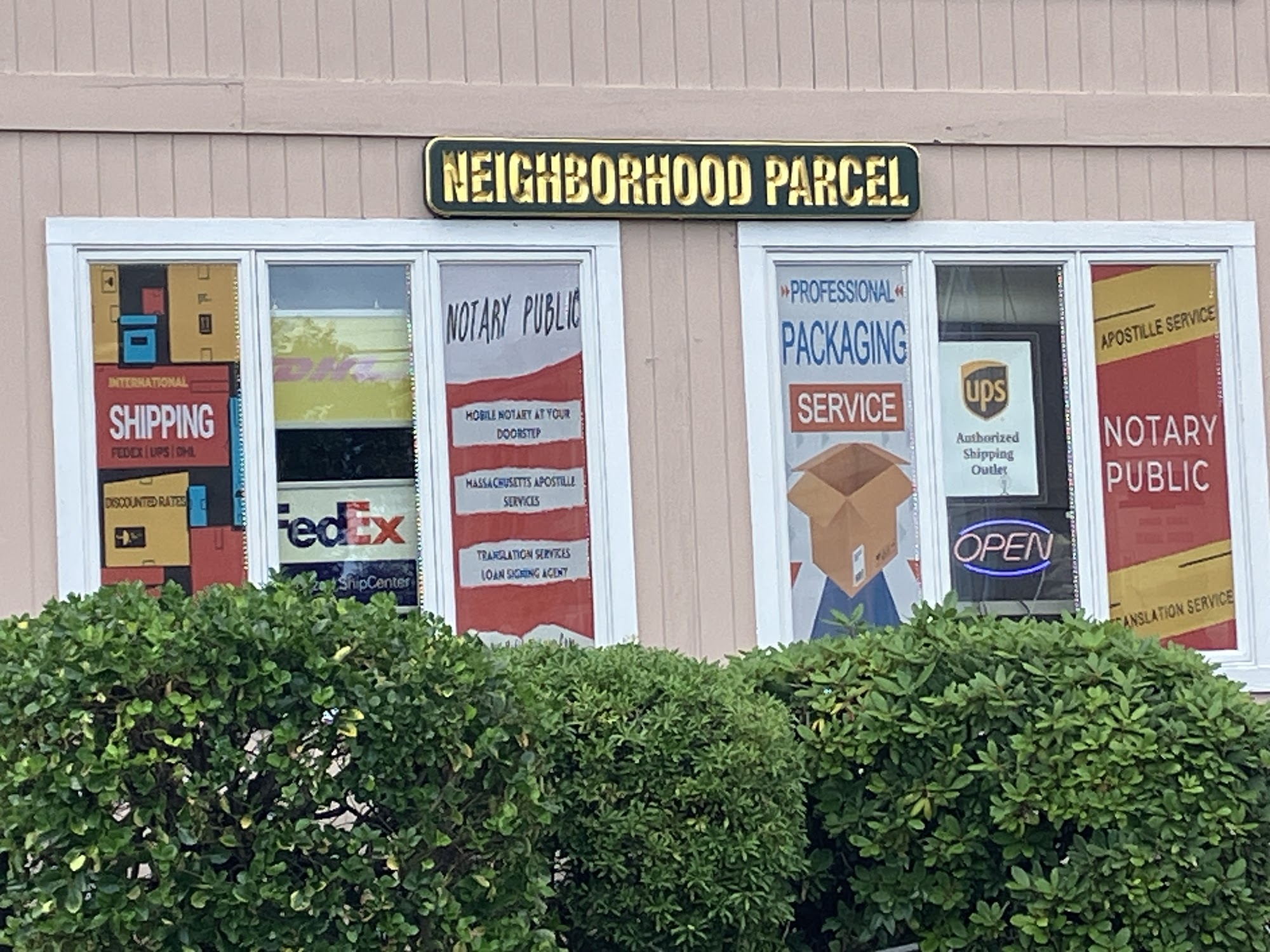 Neighborhood Parcel Business Center