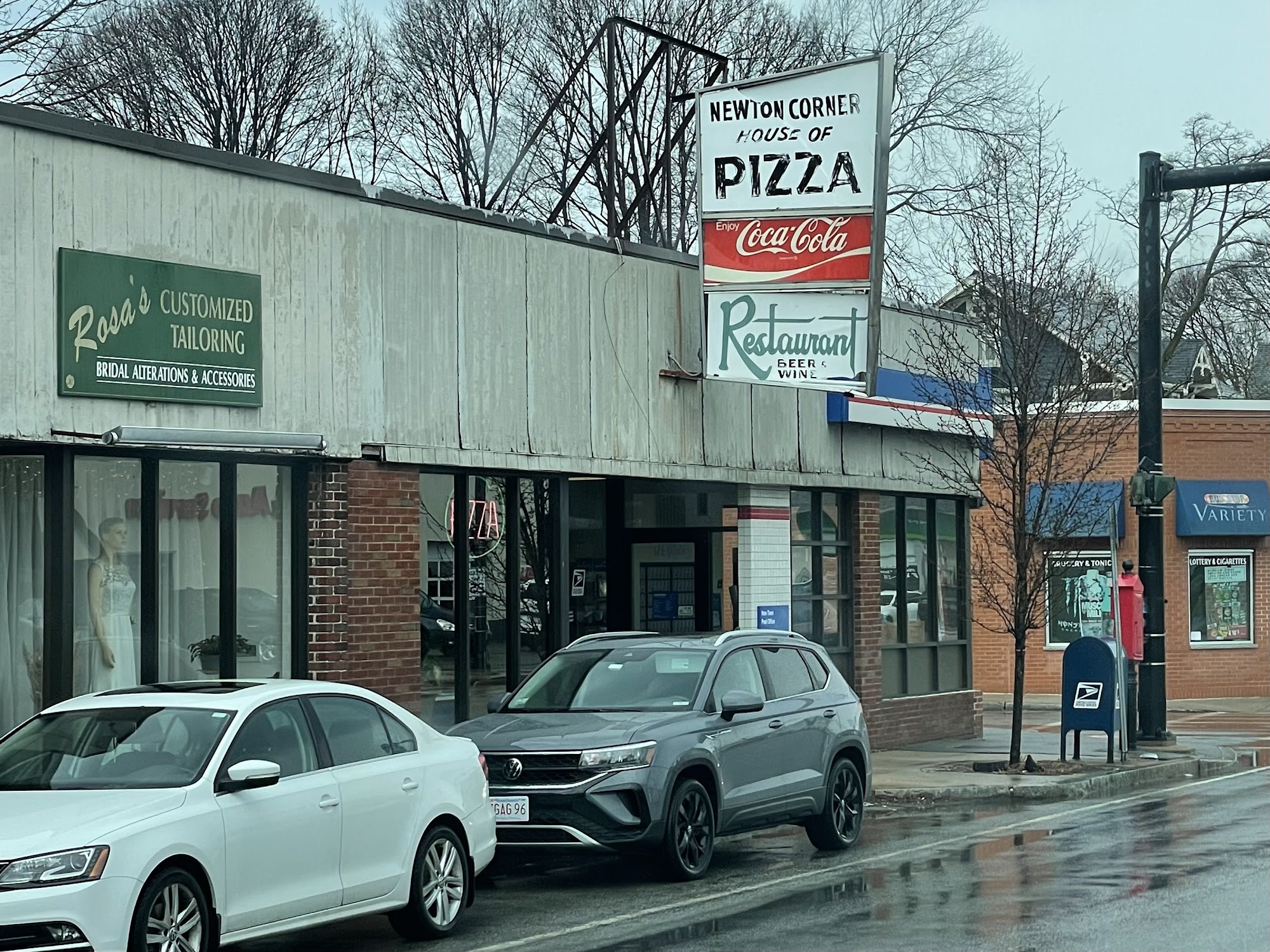 Newton Corner House of Pizza