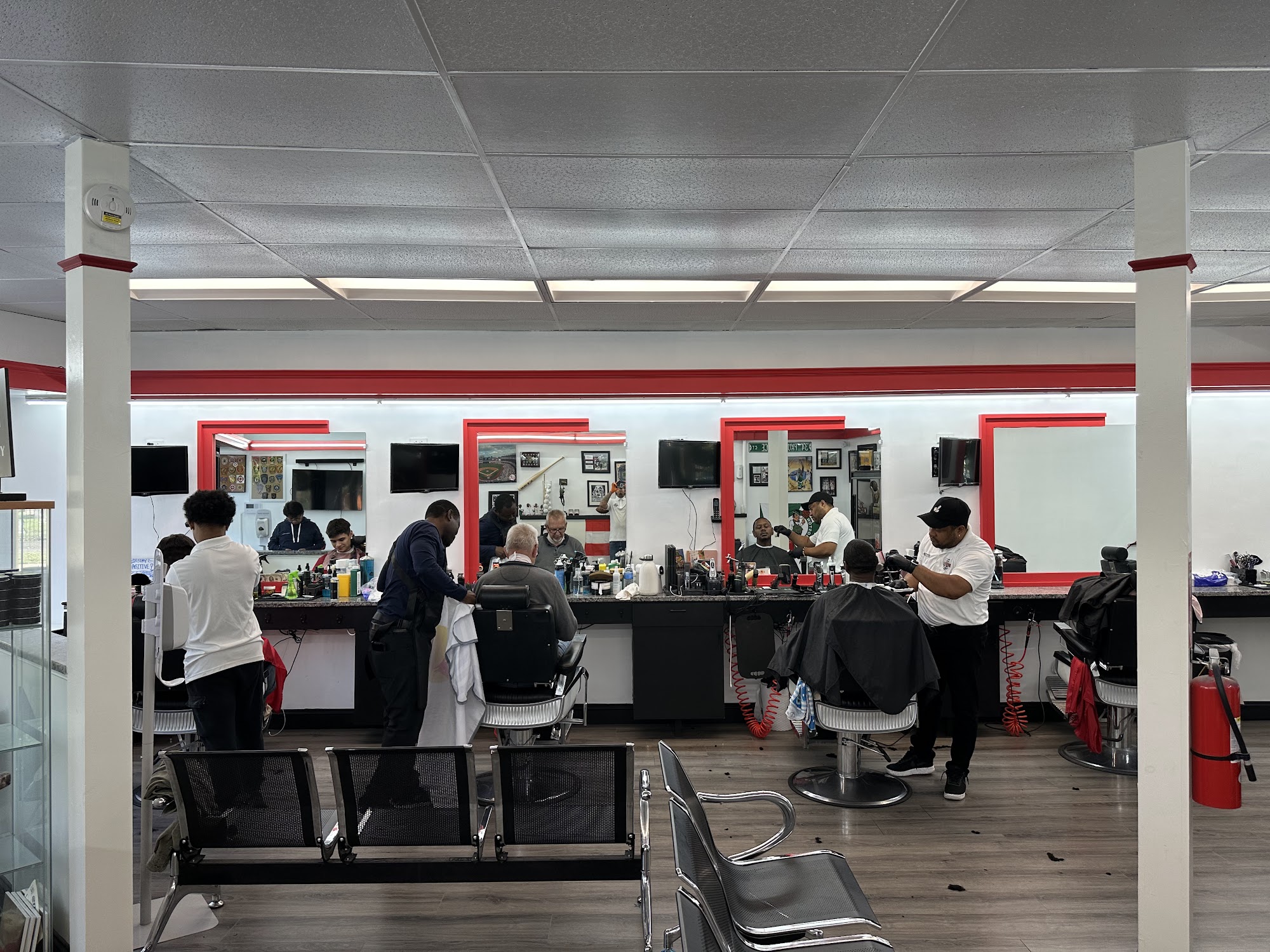 Janier Barber Shop