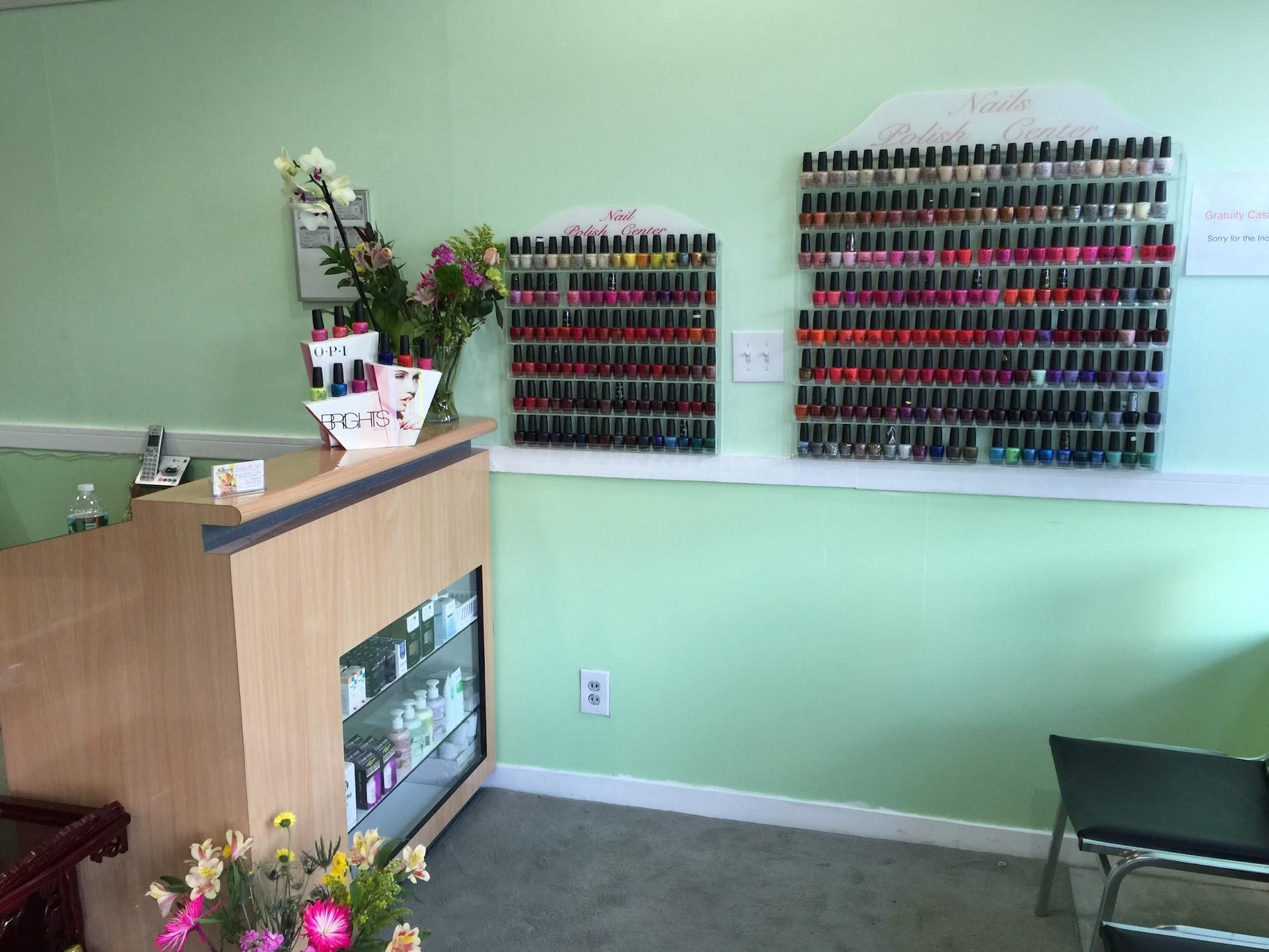 Allure Nails & Spa 74 Main St, Wayland Massachusetts 01778