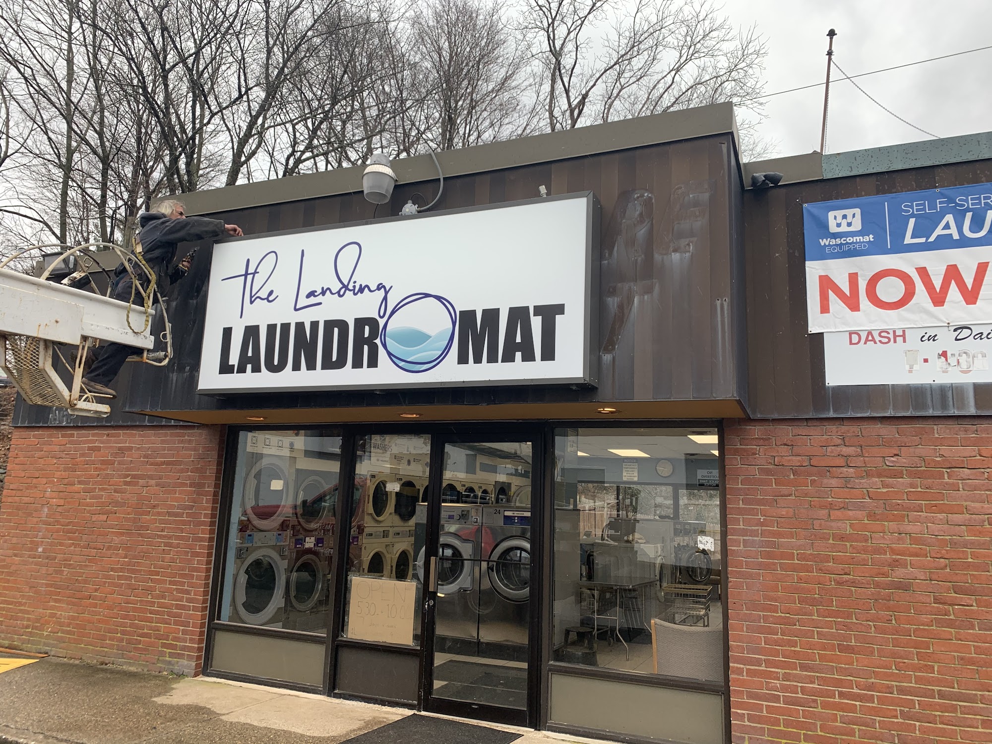 The Landing Laundromat