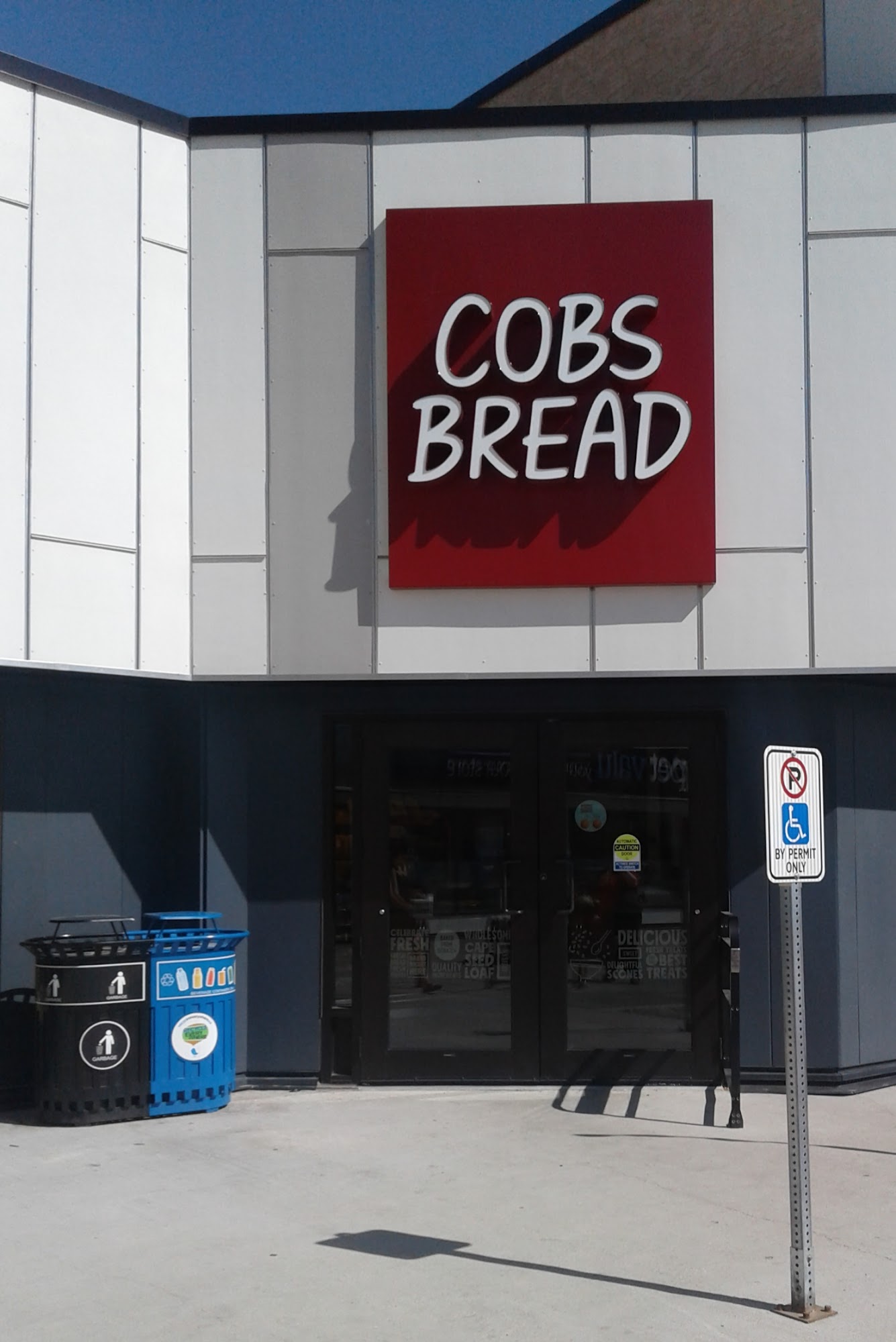 COBS Bread Bakery Tuxedo Park 2025 Corydon Ave Suite 132, Winnipeg, MB R3P 0N5