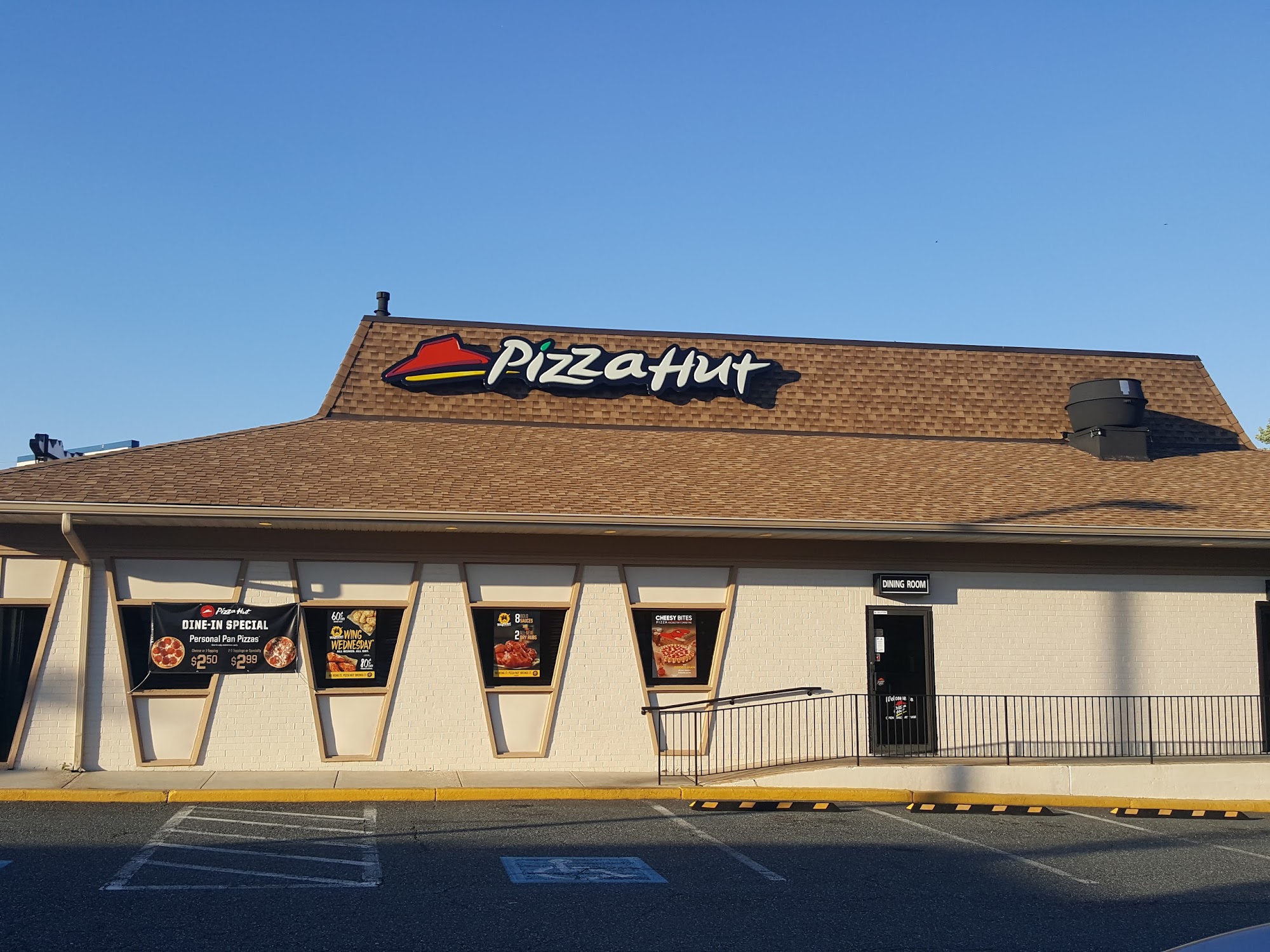 Pizza Hut