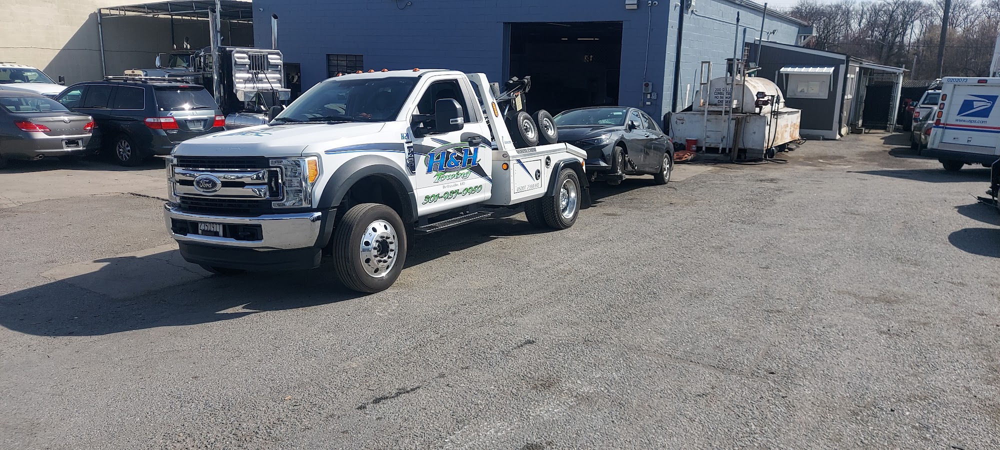 H&H TOWING