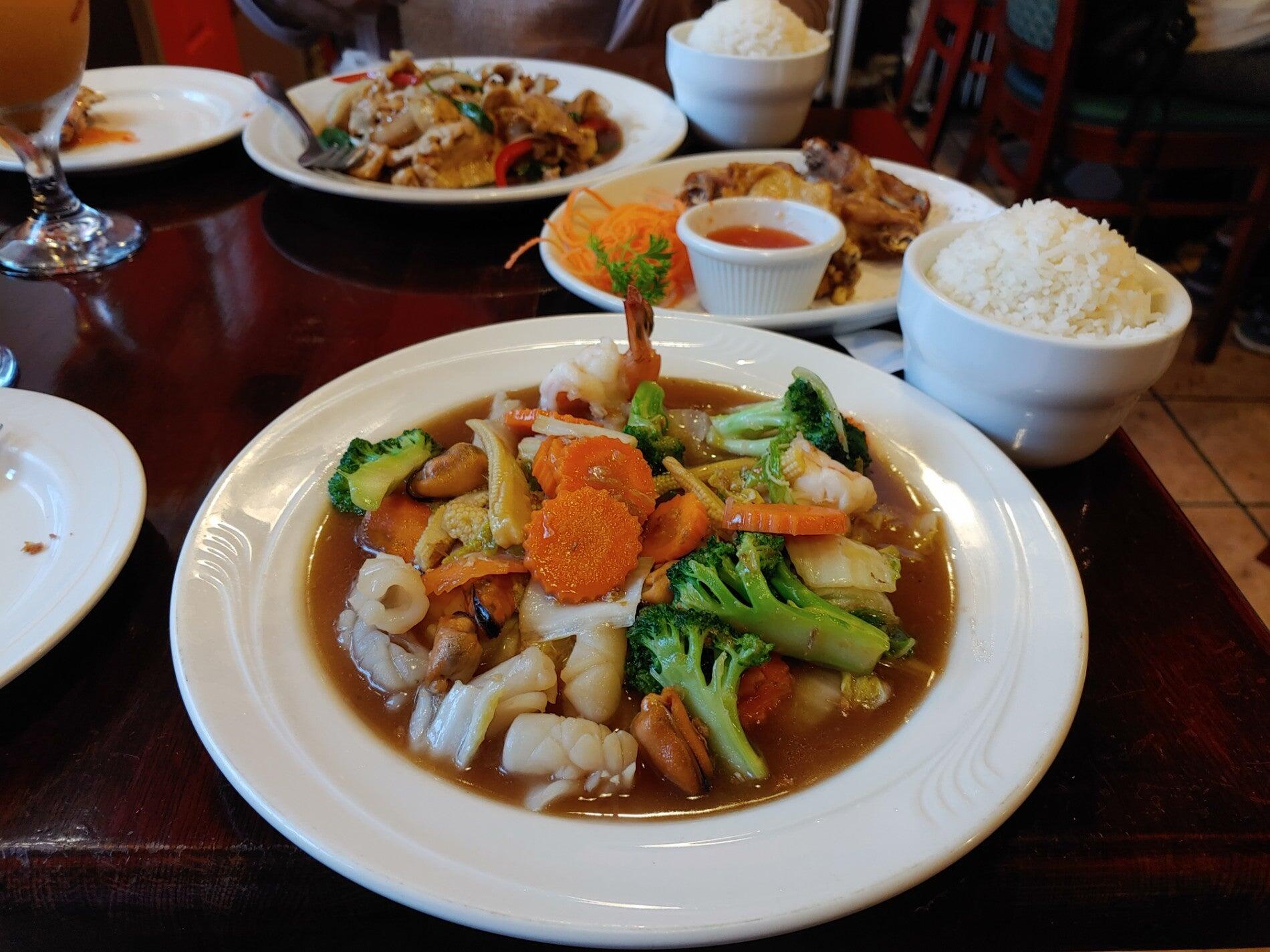 Aroy Thai Restaurant