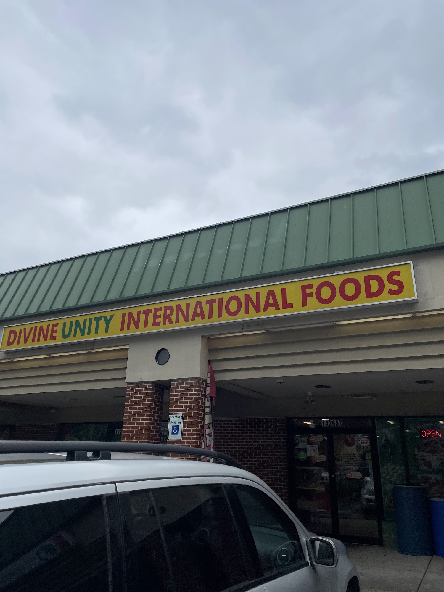 DIVINE UNITY INTERNATIONAL FOODS LLC African store