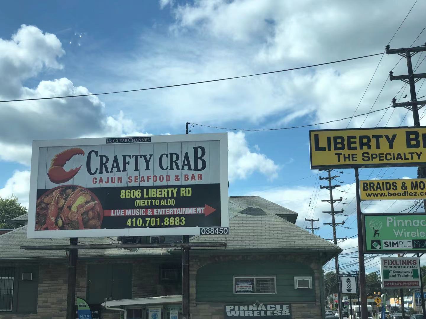 Crafty Crab