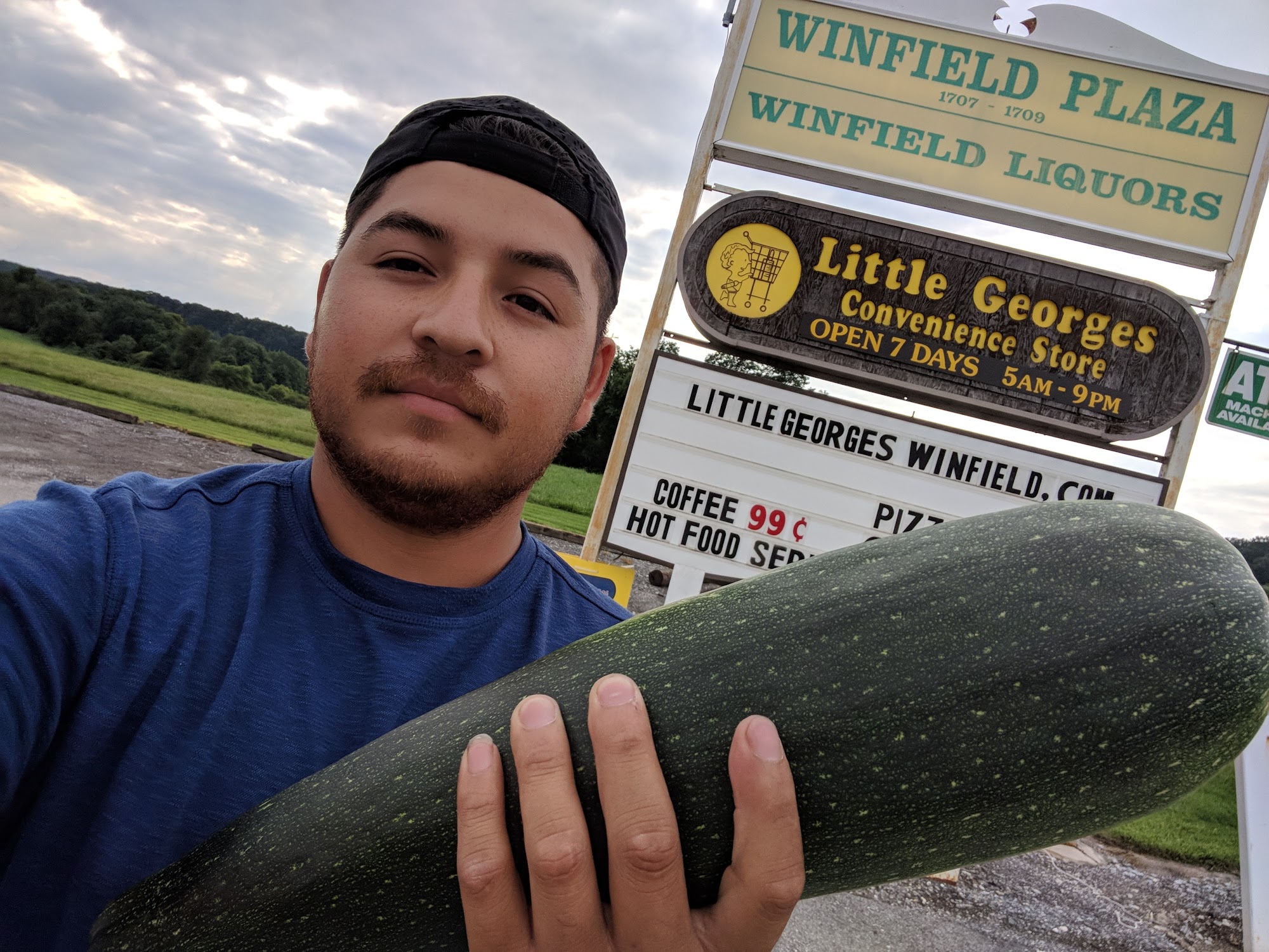 Little George's Pizzas, Subs & Groceries