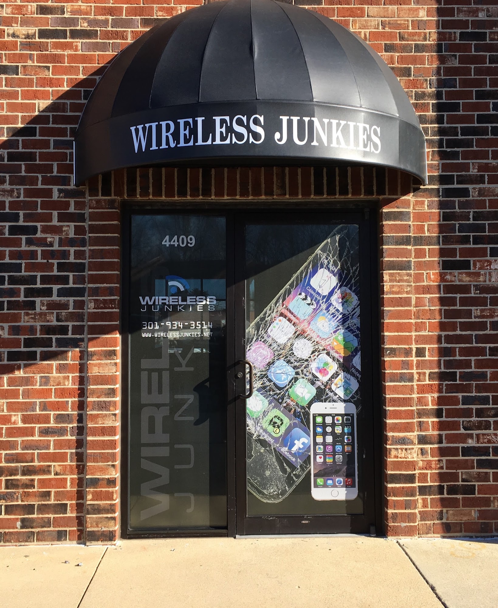 Wireless Junkies 4409 Southern Business Park Dr, White Plains Maryland 20695