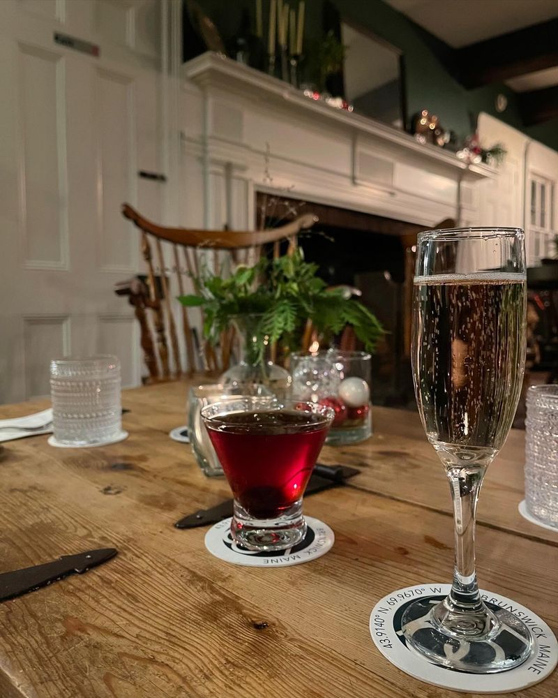 The Best Pubs near Brunswick, ME 2024 Restaurantji