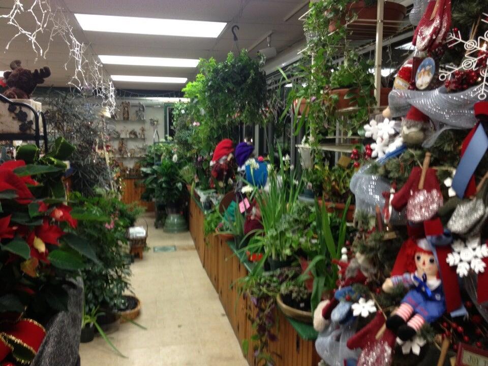 Noyes Flower & Plant Shoppe 11 Franklin St, Caribou Maine 04736