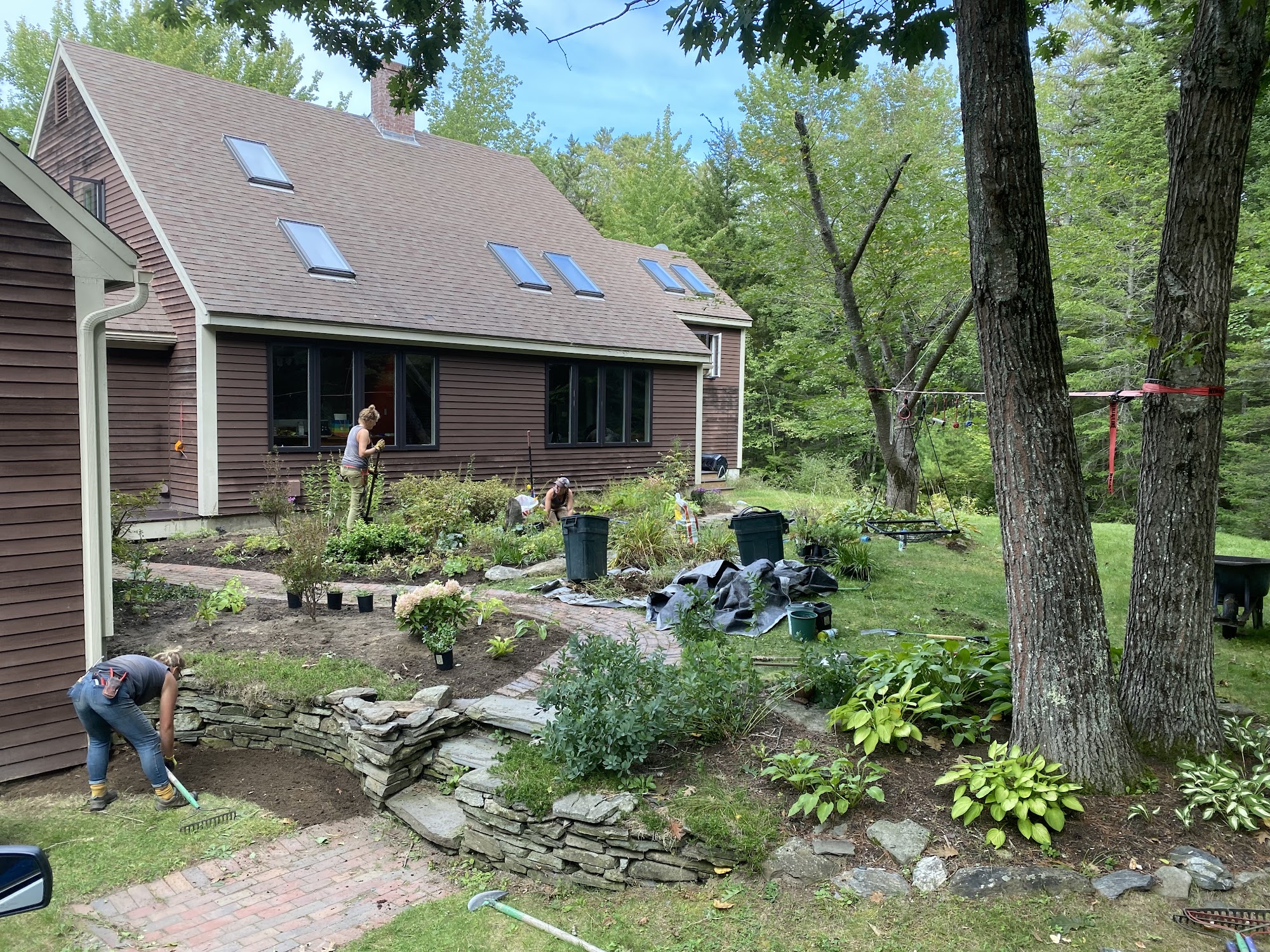 Full Circle Landscaping LLC 293 Woodville Rd, Falmouth Maine 04105