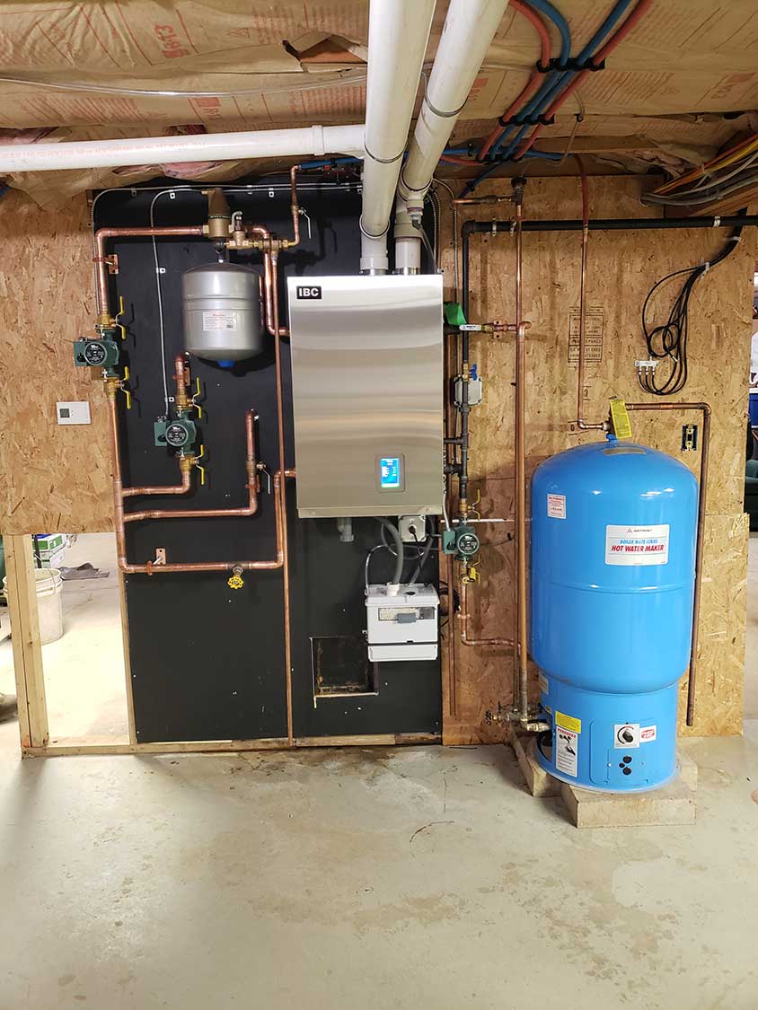 Houle's Plumbing Heating & Air Conditioning 19 North St, Waterville Maine 04901