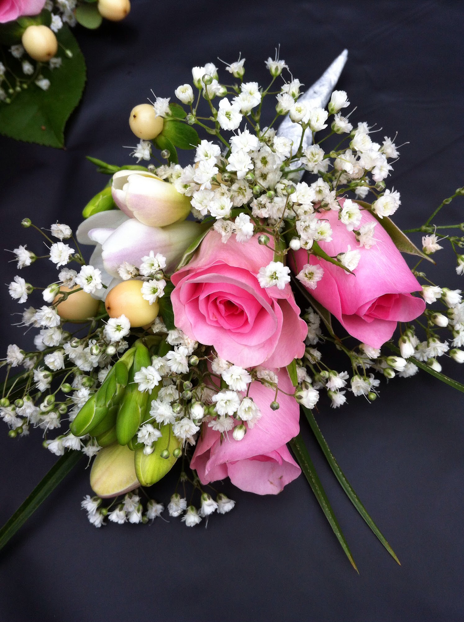 Wirralflowermarket.com Featherstone Florist
