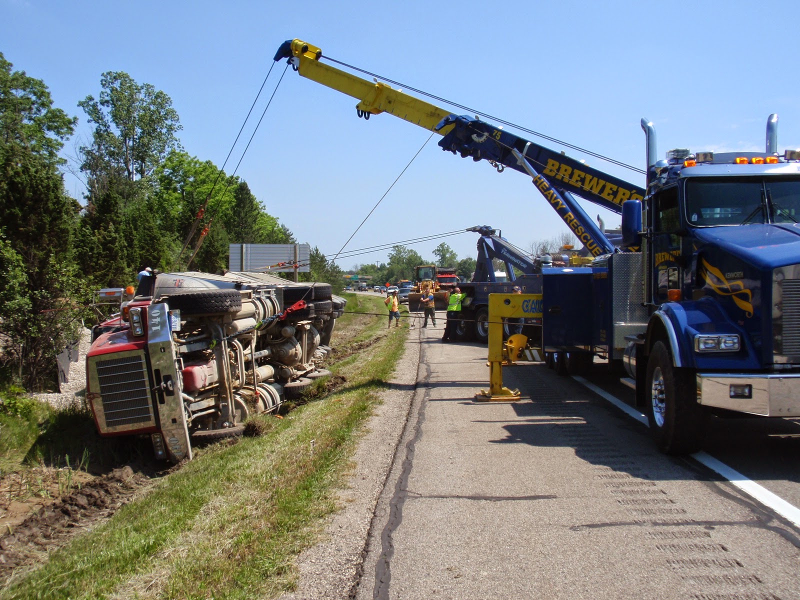 Brewer's Towing