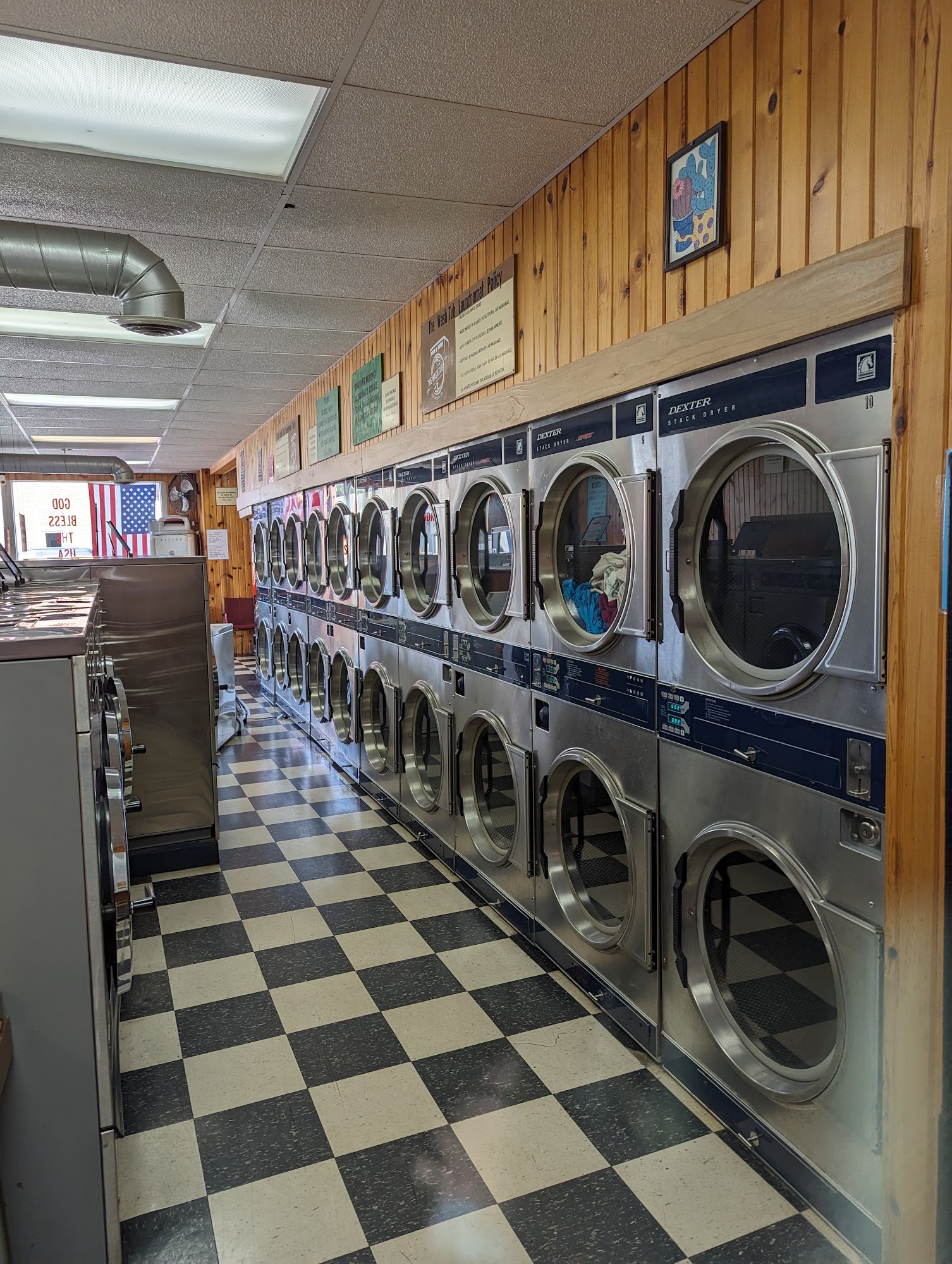 The Wash Tub Laundromat