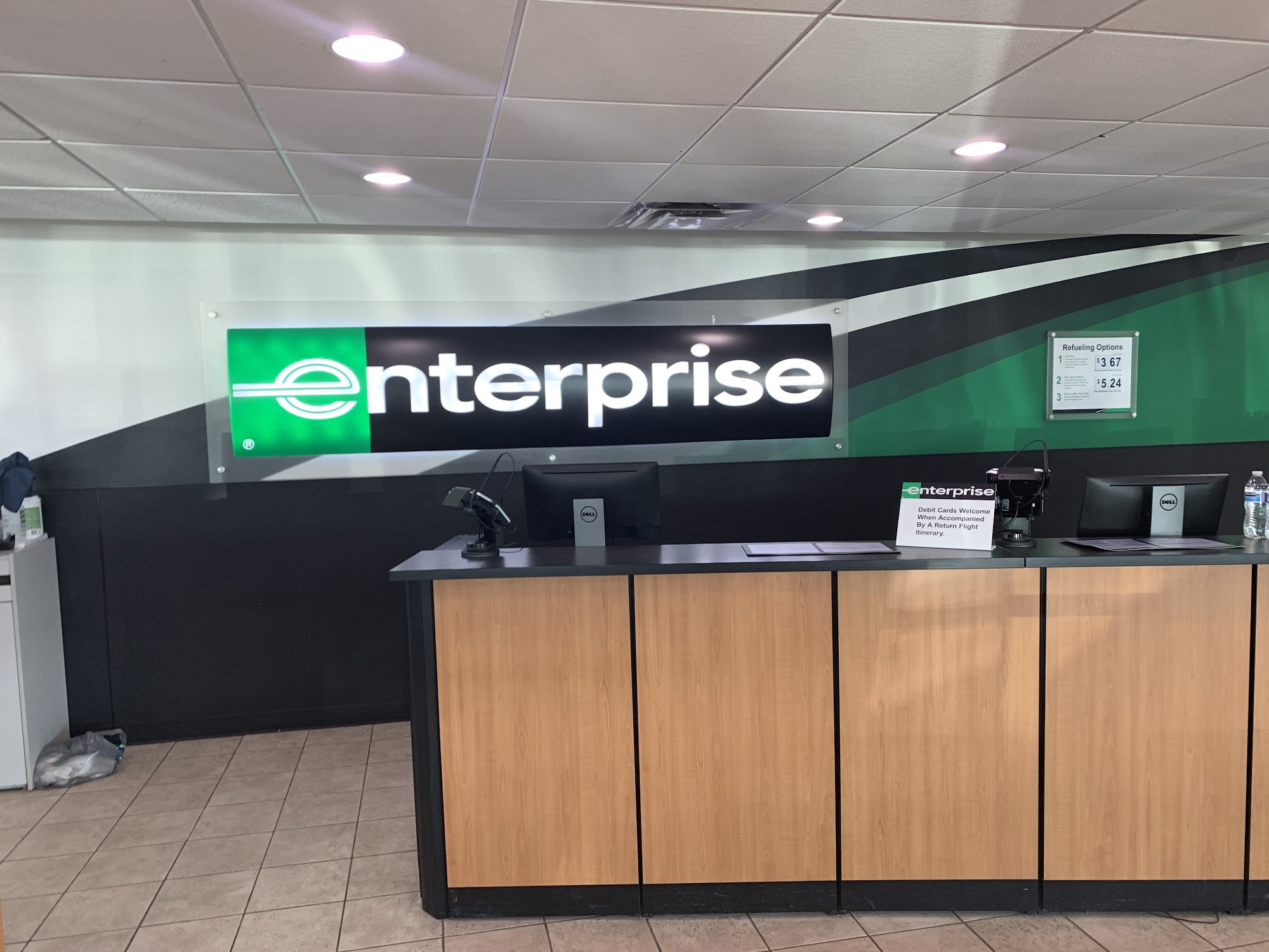 Enterprise Rent-A-Car - Detroit Metro Airport (DTW)