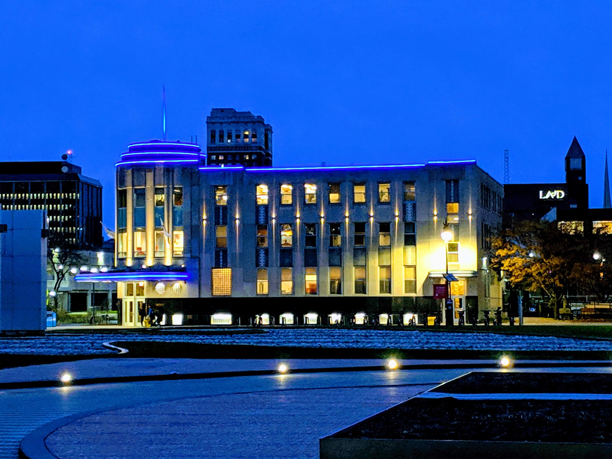 DTE ENERGY HEADQUARTERS - Detroit MI - Hours, Directions, Reviews