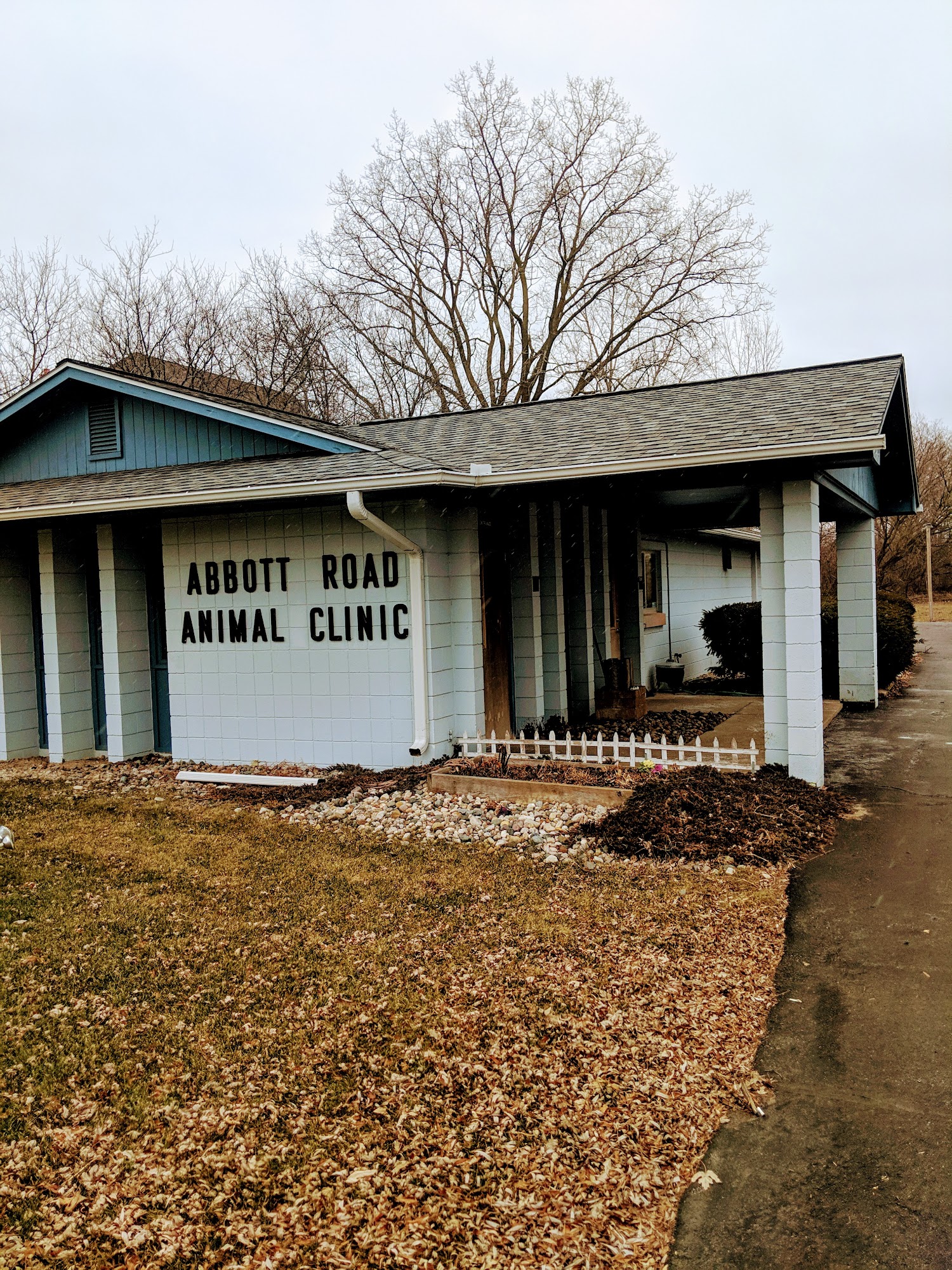 Abbott Road Animal Clinic