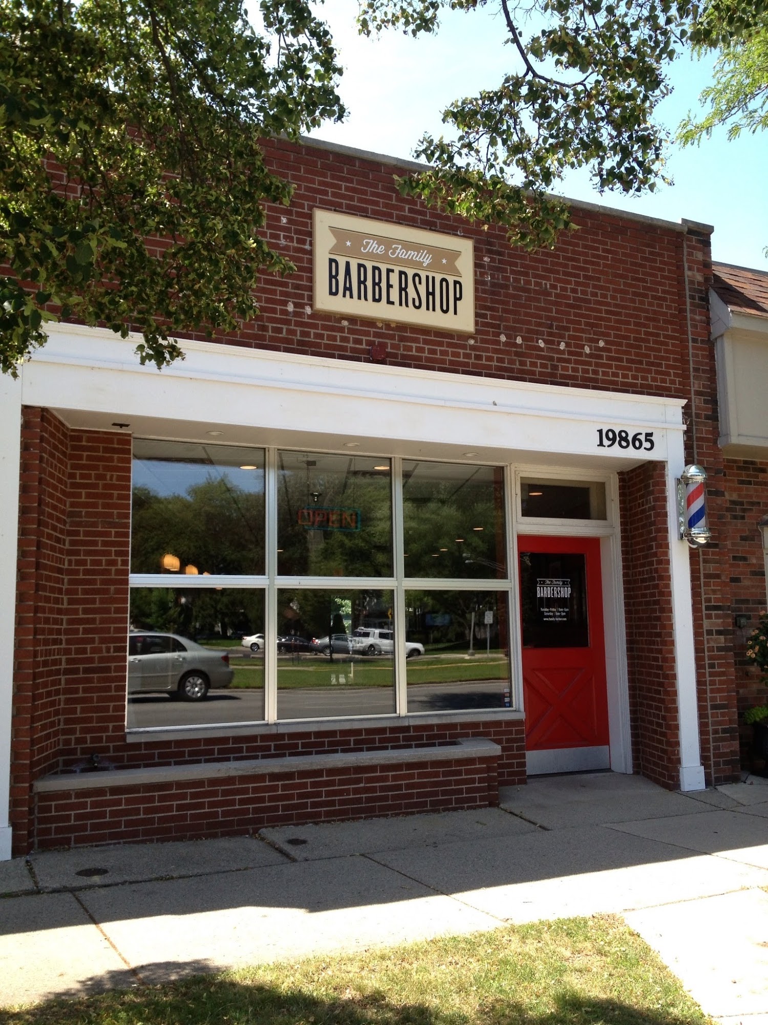 The Family Barbershop 19865 Mack Ave, Grosse Pointe Woods Michigan 48236