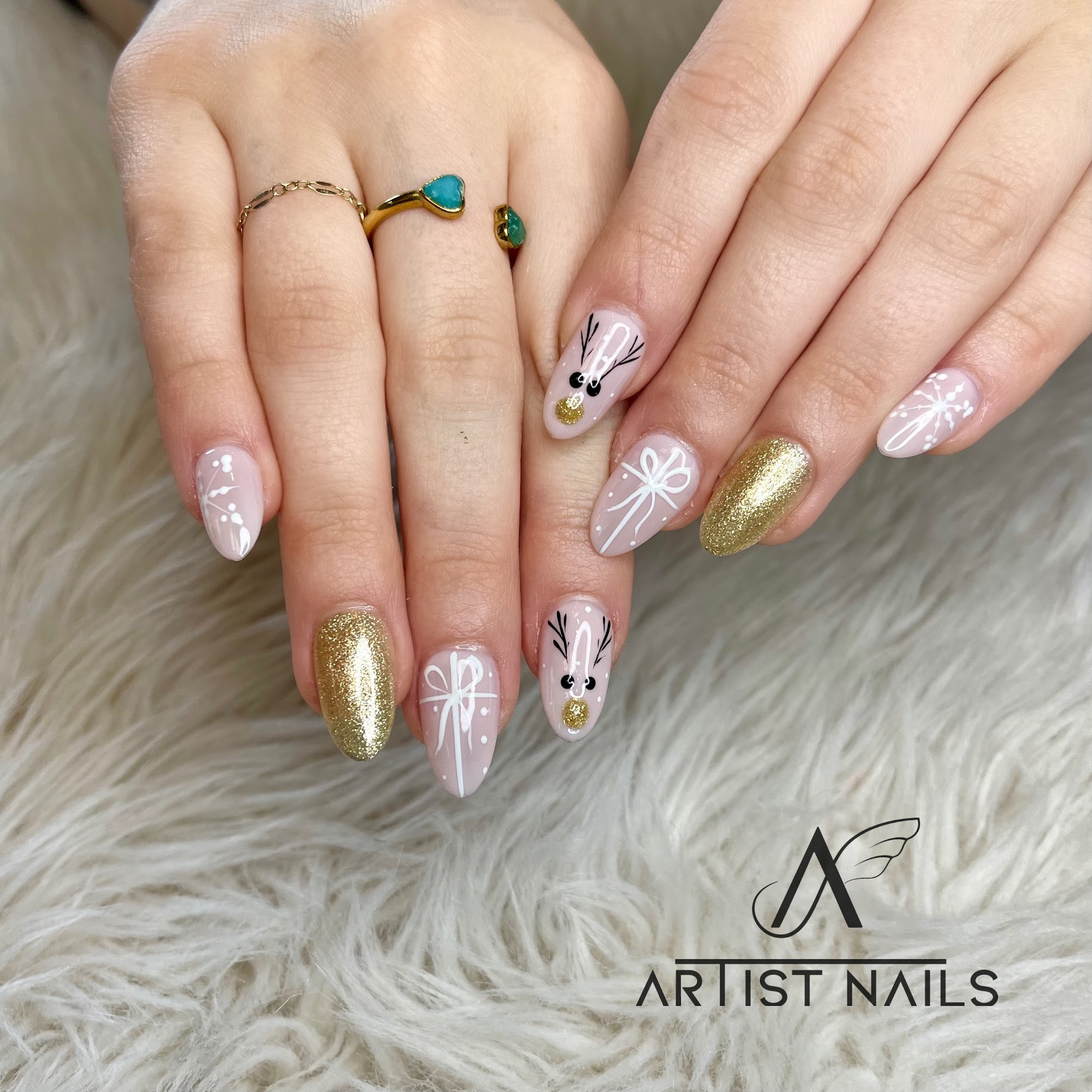 Artist Nails 10588 Highland Rd, Hartland Michigan 48353