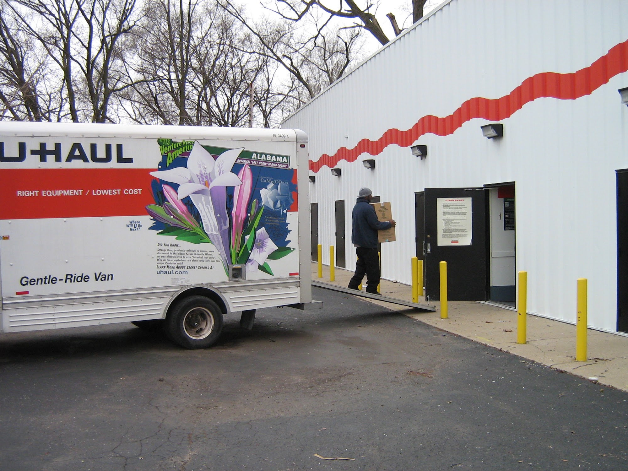 U-Haul Moving & Storage of Kalamazoo