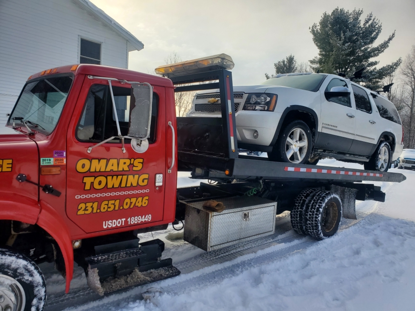 Omar's Towing