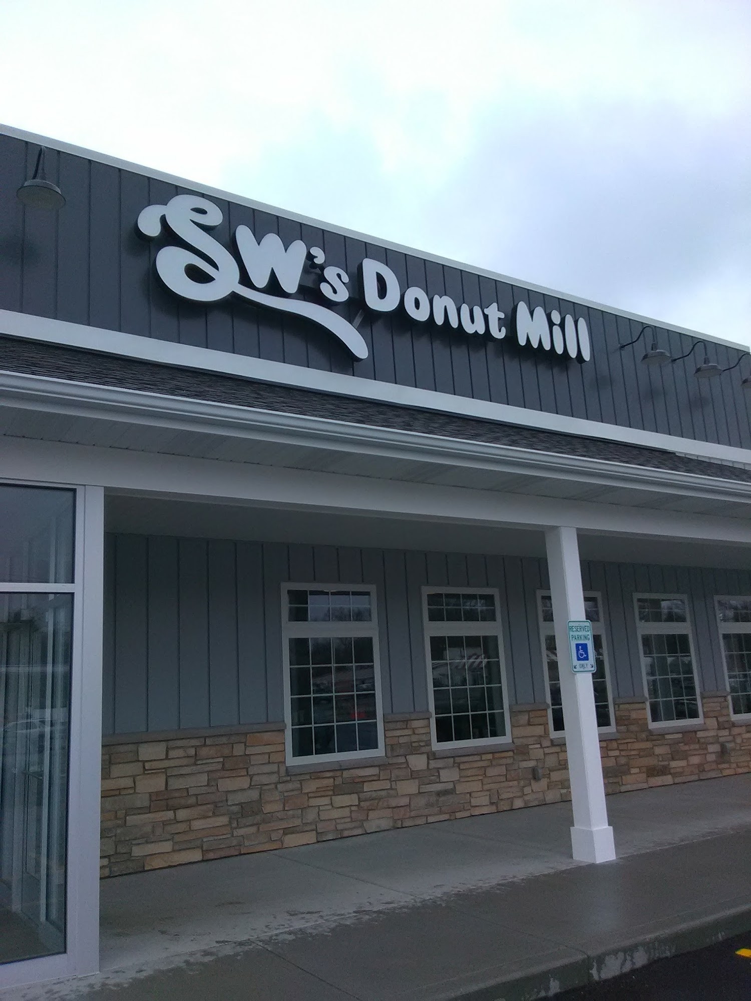 SW's Donut Mill