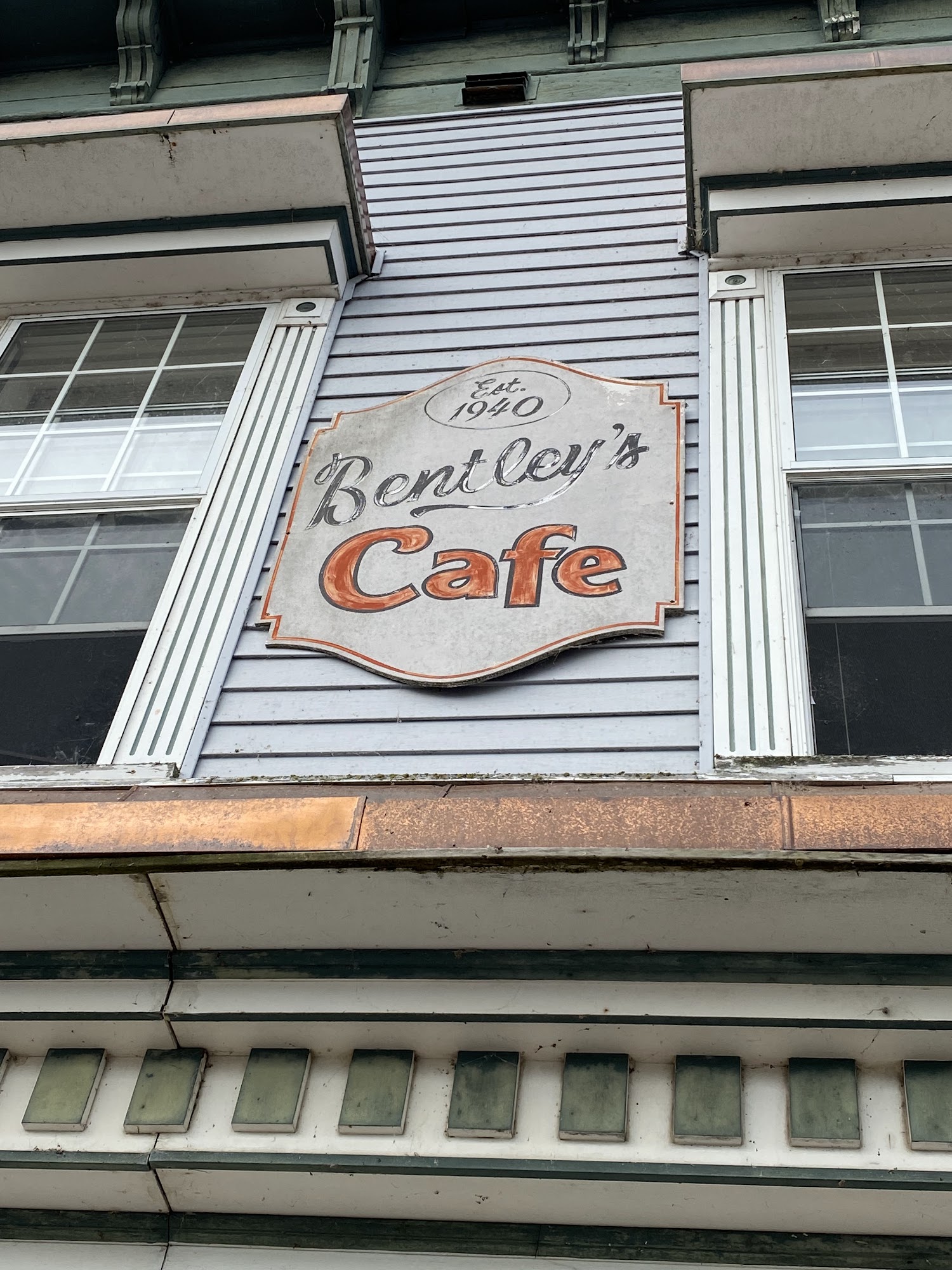 Bentley's Cafe
