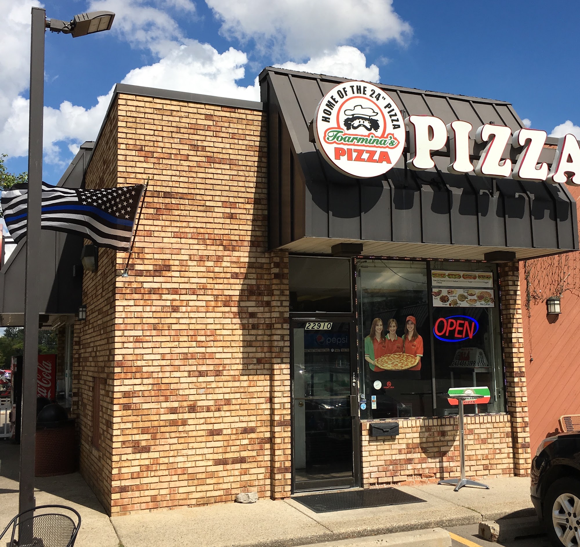 Toarminas Pizza South Lyon