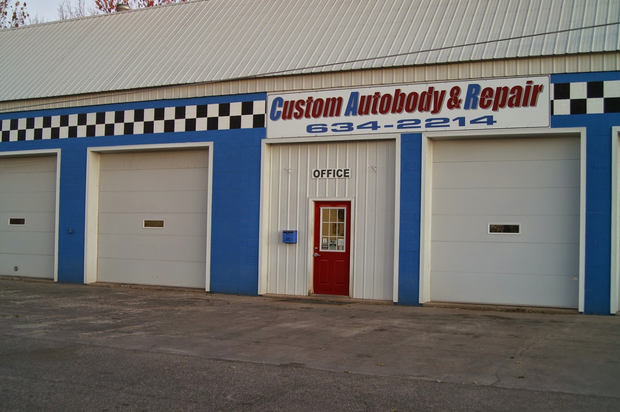 Custom Auto Body & Repair