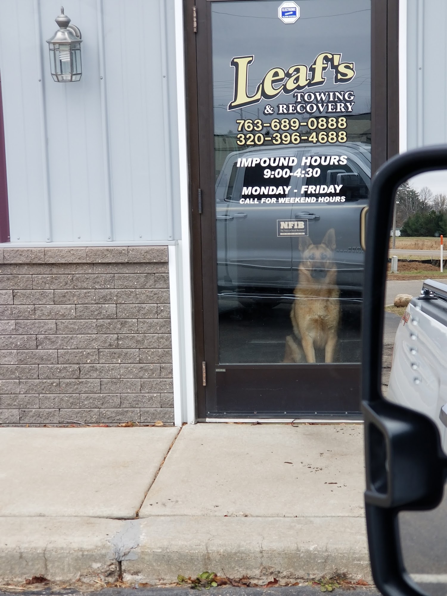 Leaf's Towing & Recovery