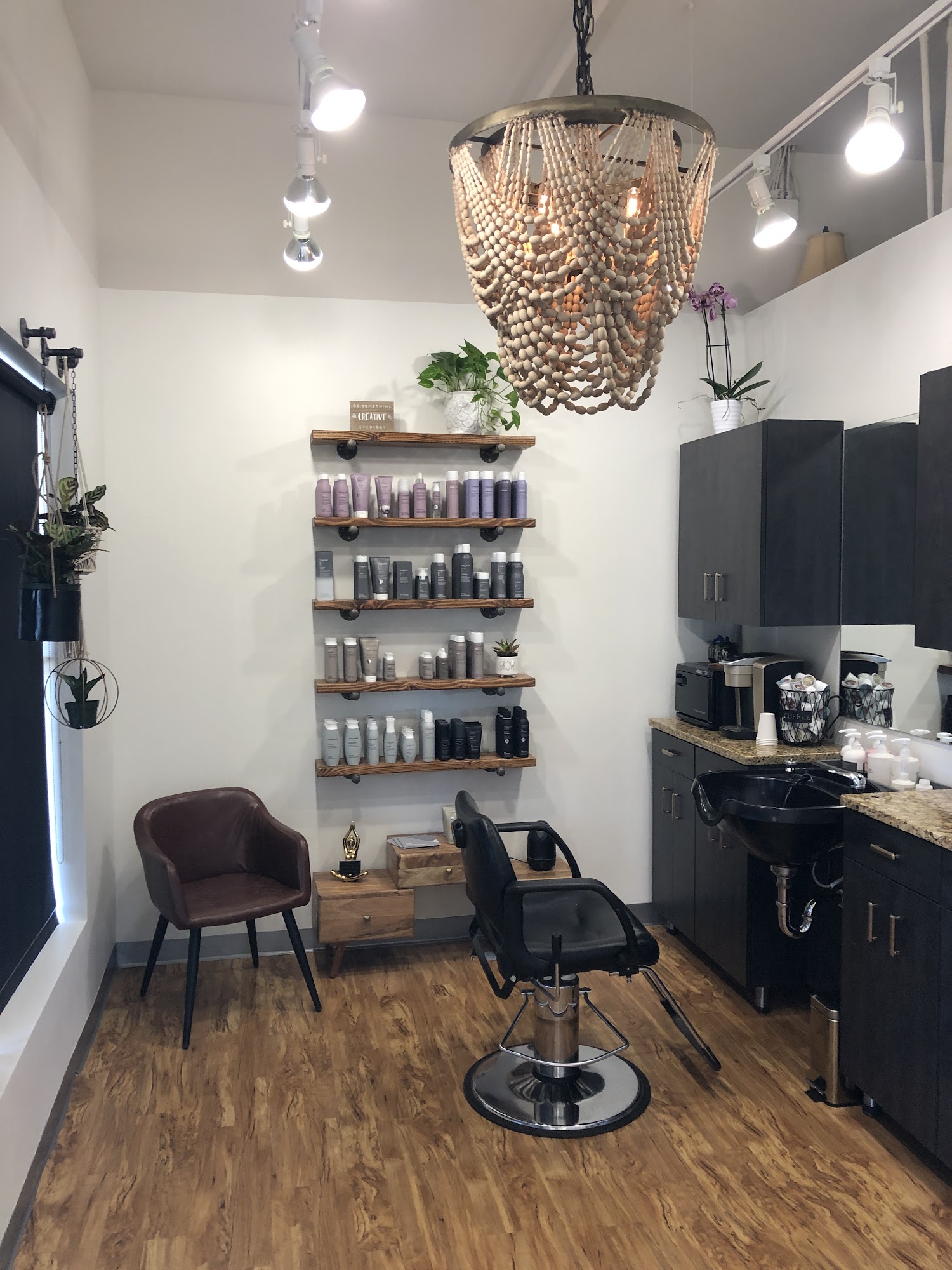 STÍL Salon —Megan Webster (inside Salon Concepts)