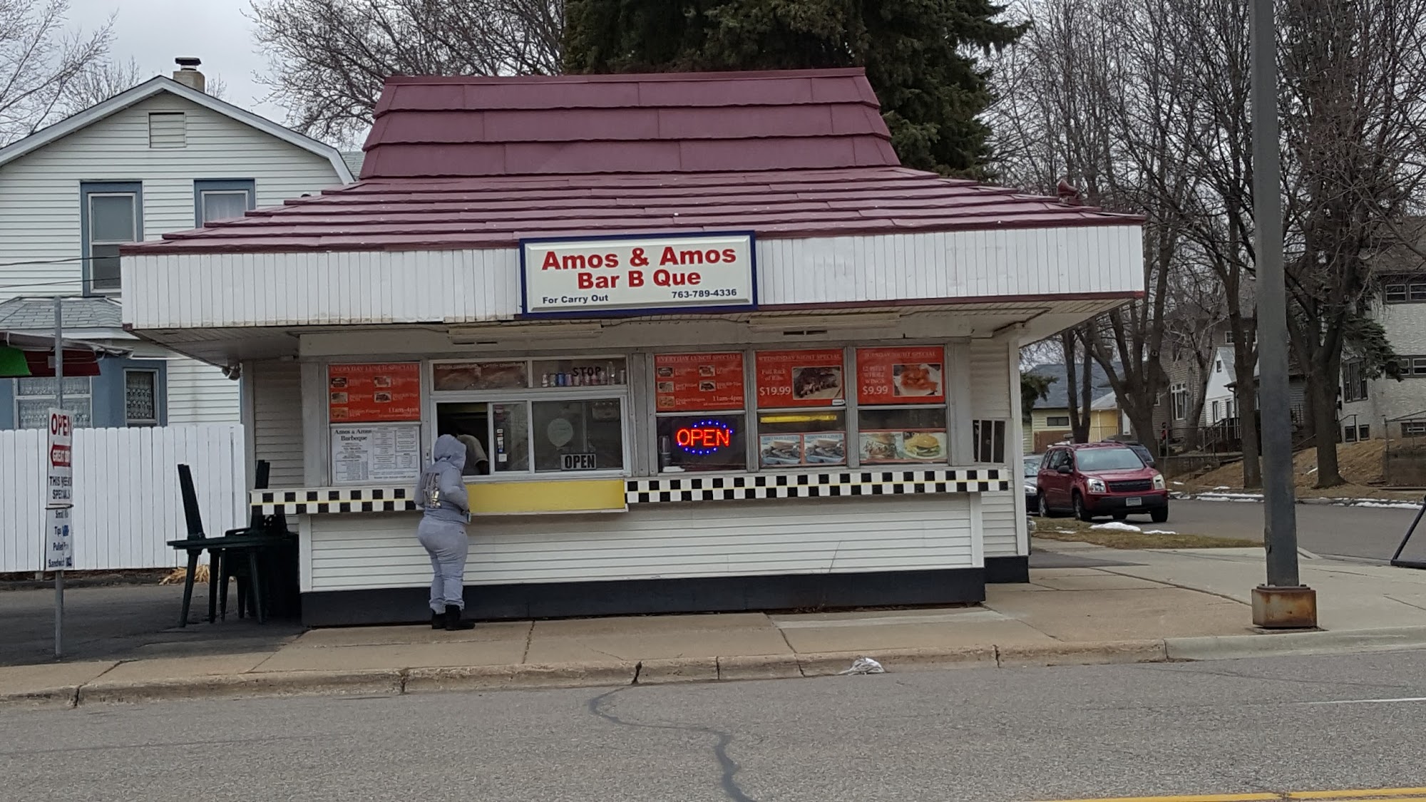 Amos & Amos Barbeque Restaurant