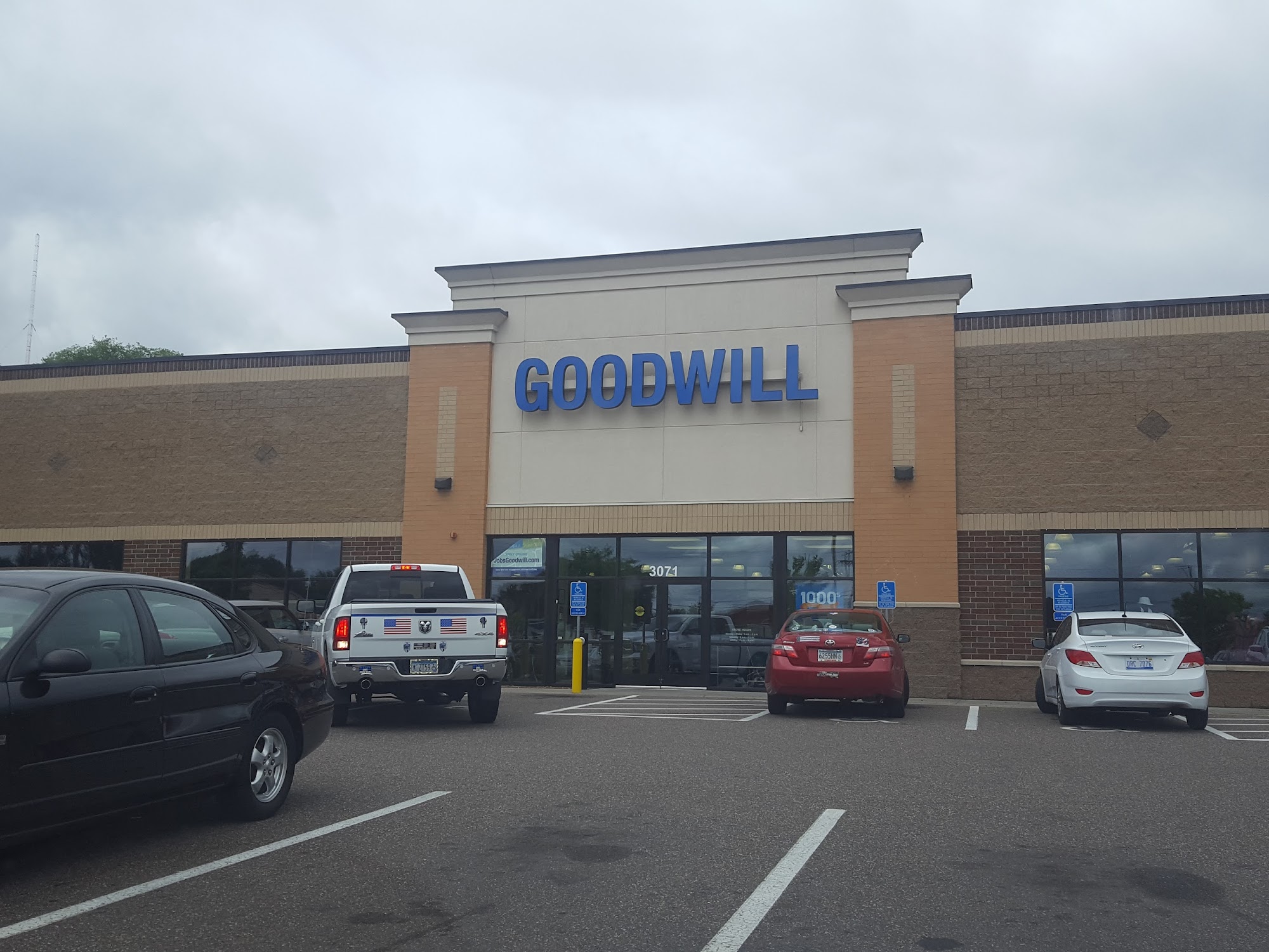 Goodwill - Coon Rapids