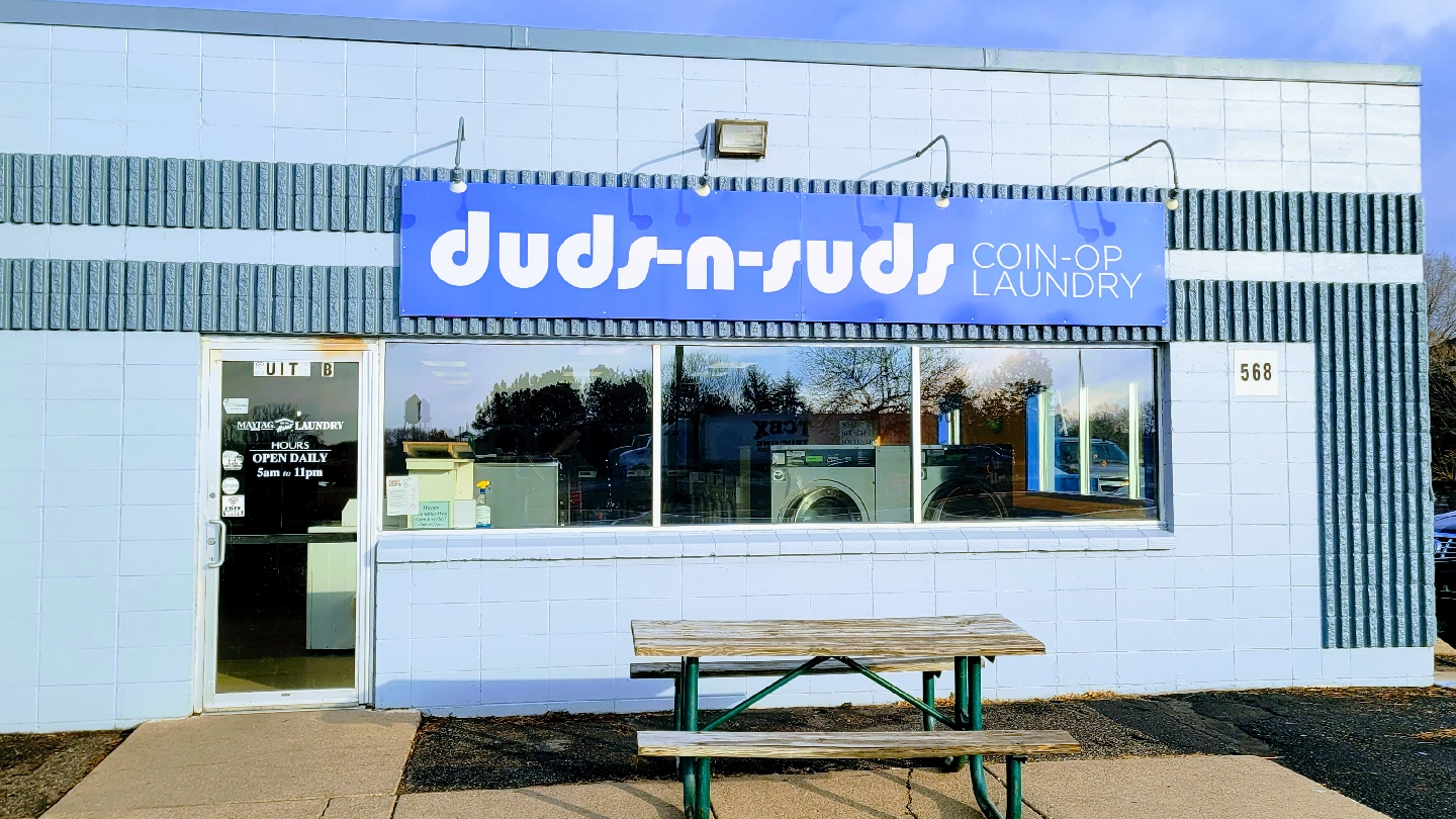 Duds-n-Suds Coin Laundry of Elk River