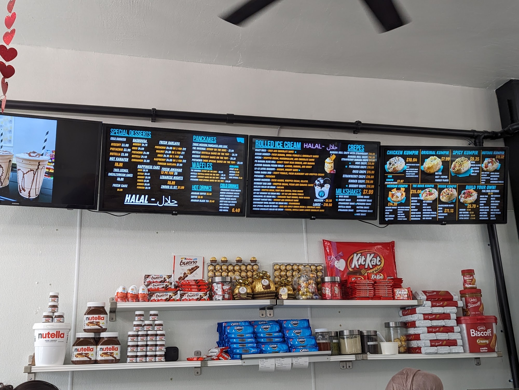 Mrs. Dessert & Kumpir محل حلويات عربي Menu