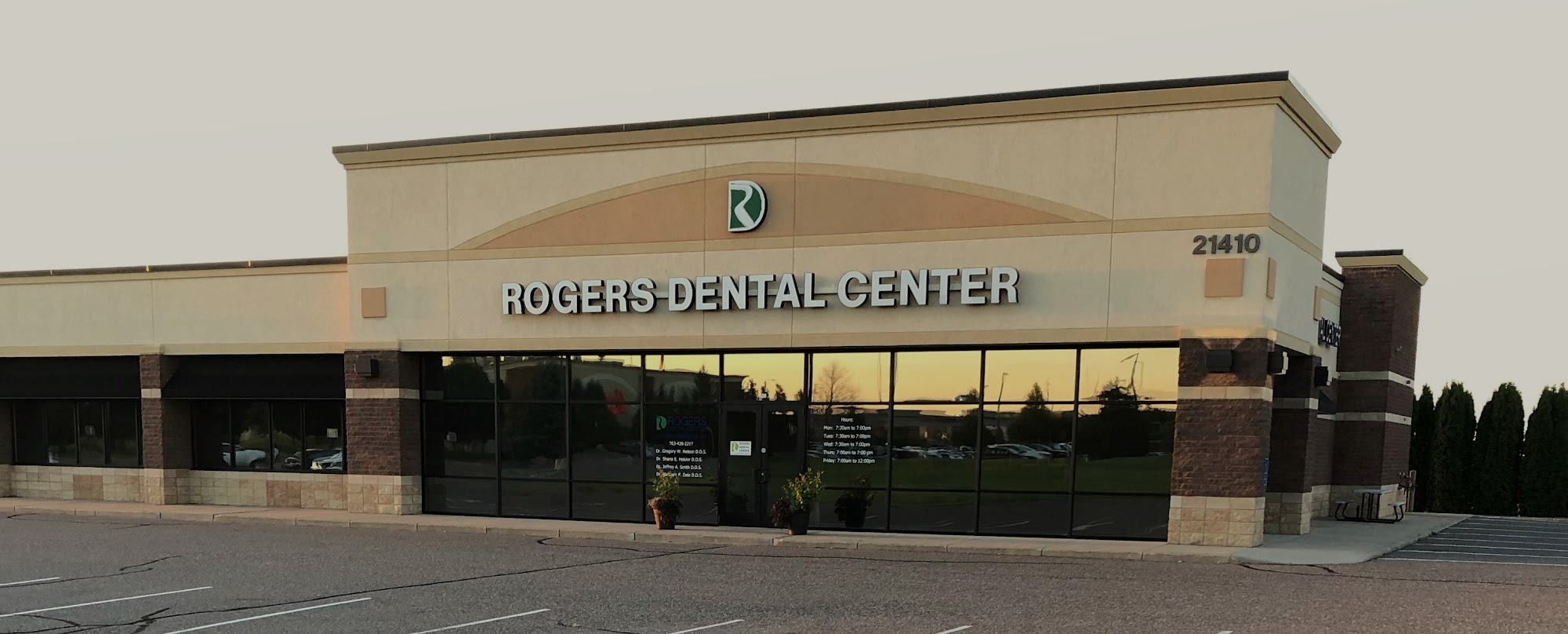 Rogers Dental Center 21410 136th Ave N, Rogers Minnesota 55374