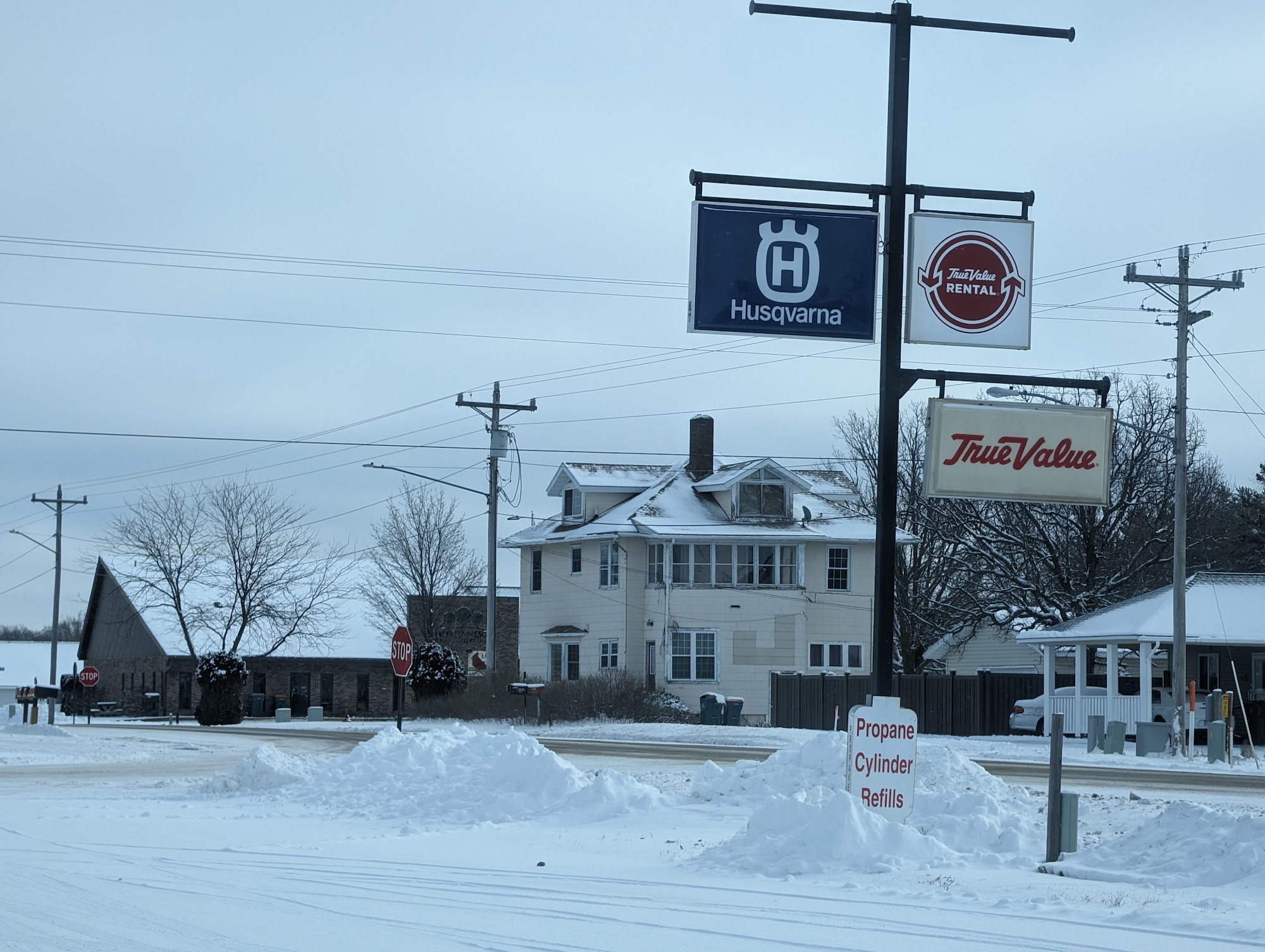 Kurt's Barbering & Tanning