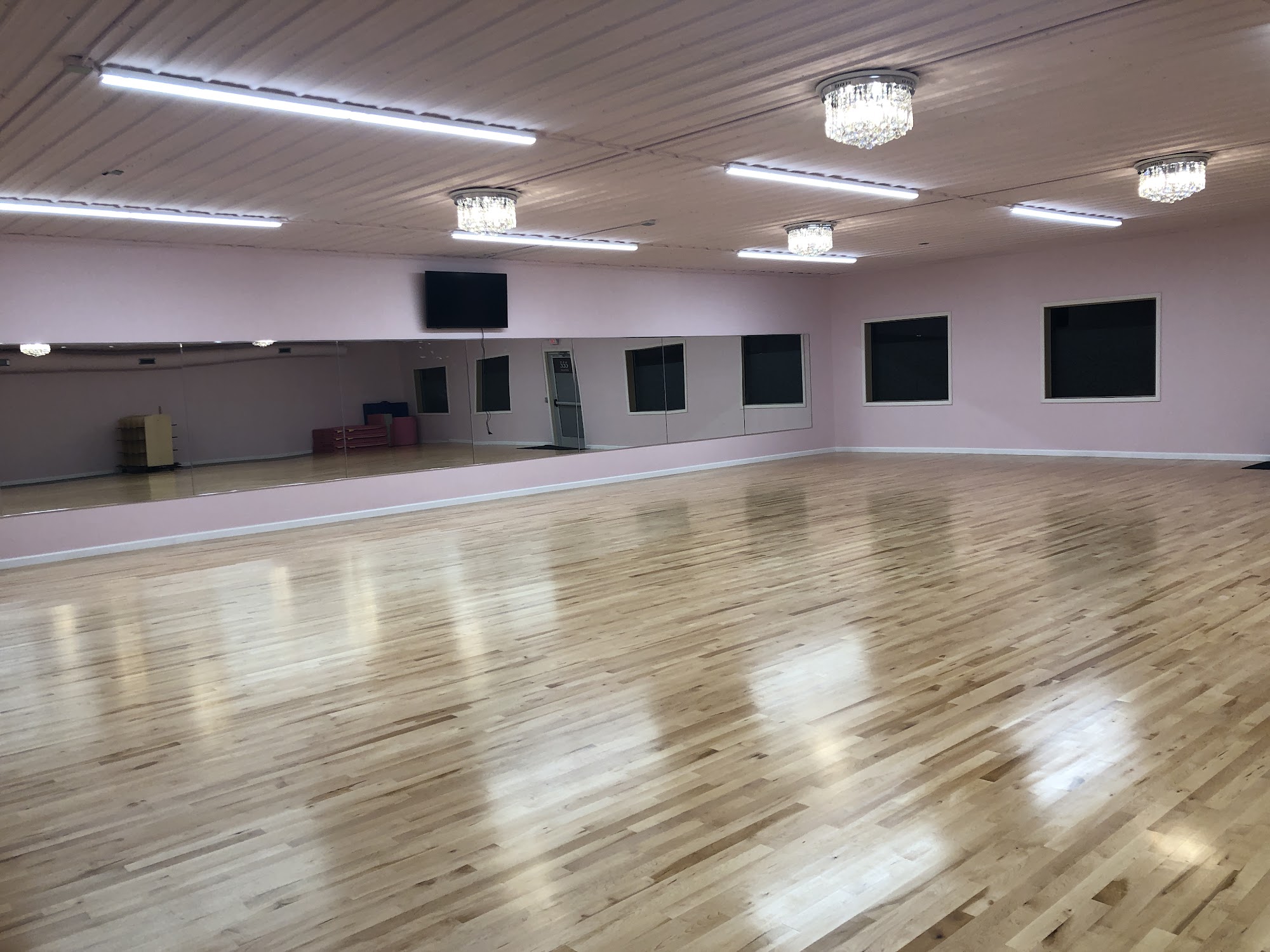 The Dance Academy - Kay Williams Prunty 555 Kragness Ave N, Worthington Minnesota 56187