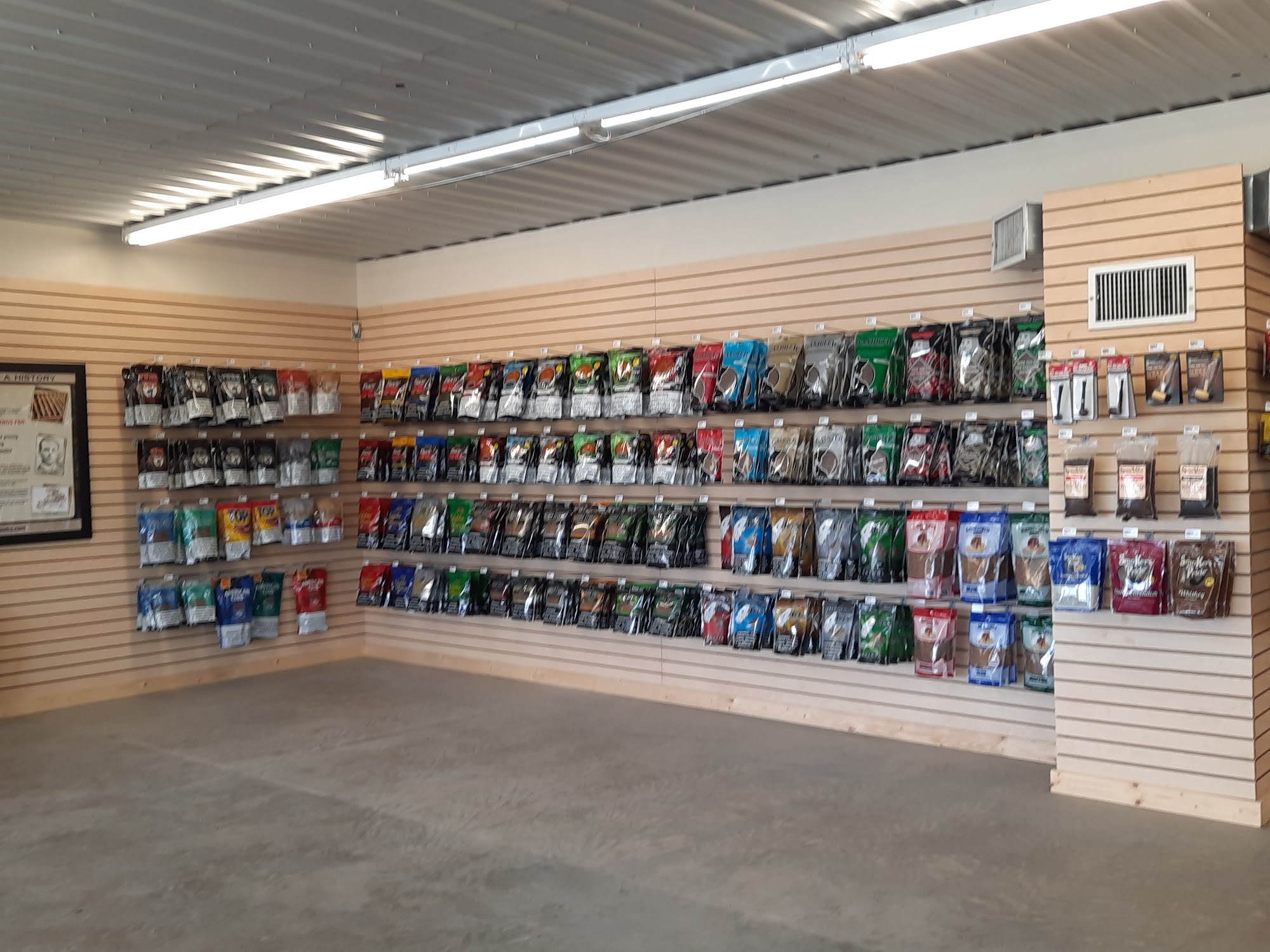 J B HAWKS DISCOUNT TOBACCO AND VAPE - Alexandria MO - Hours, Directions,  Reviews - Loc8NearMe