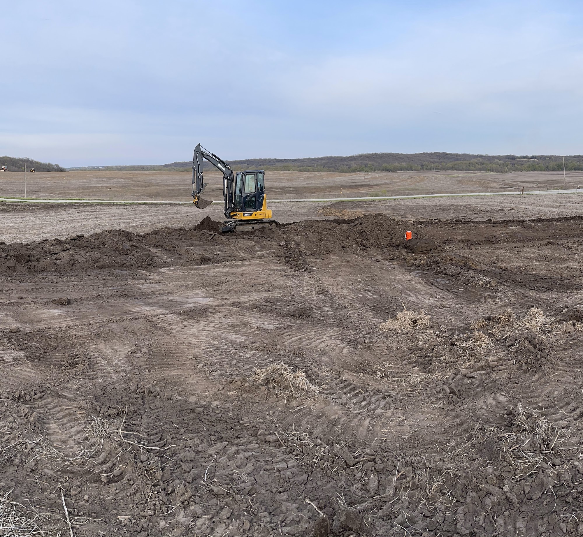 BF Excavation LLC 9029 NE Hwy 69, Cameron Missouri 64429