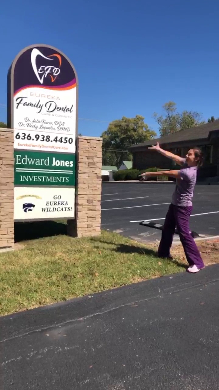 Eureka Family Dental- Dr. Julie Farrar and Dr. Rocky Lupardus 302 Bald Hill Rd, Eureka Missouri 63025