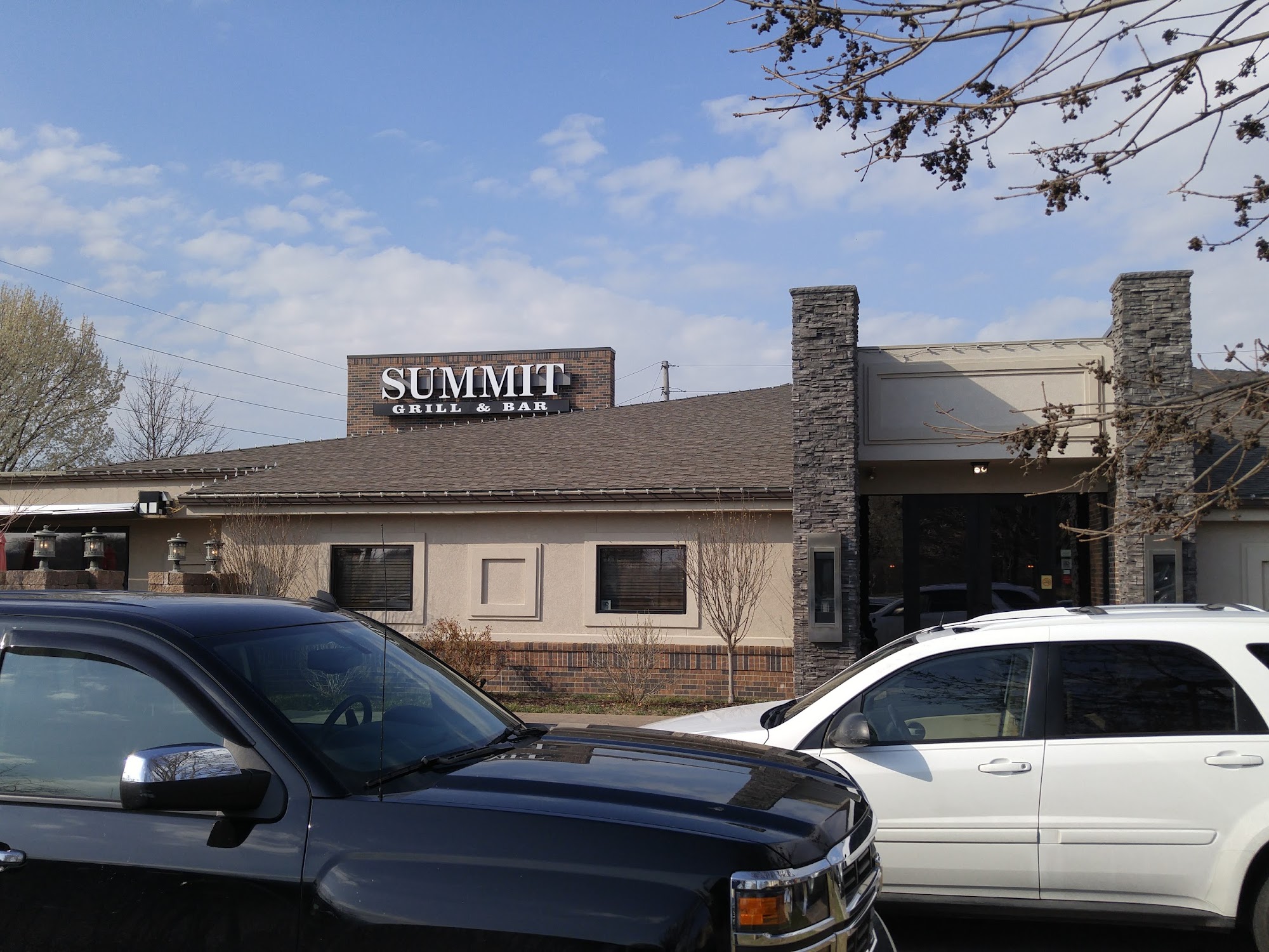 Summit Grill