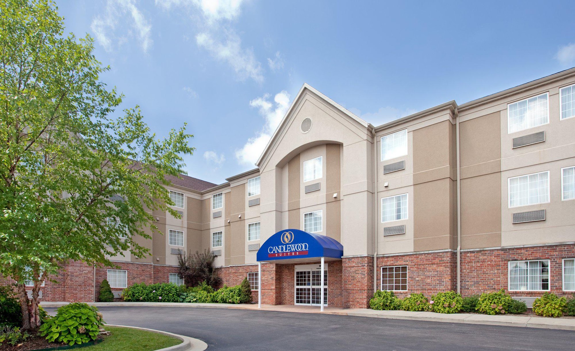 Candlewood Suites St. Robert, an IHG Hotel